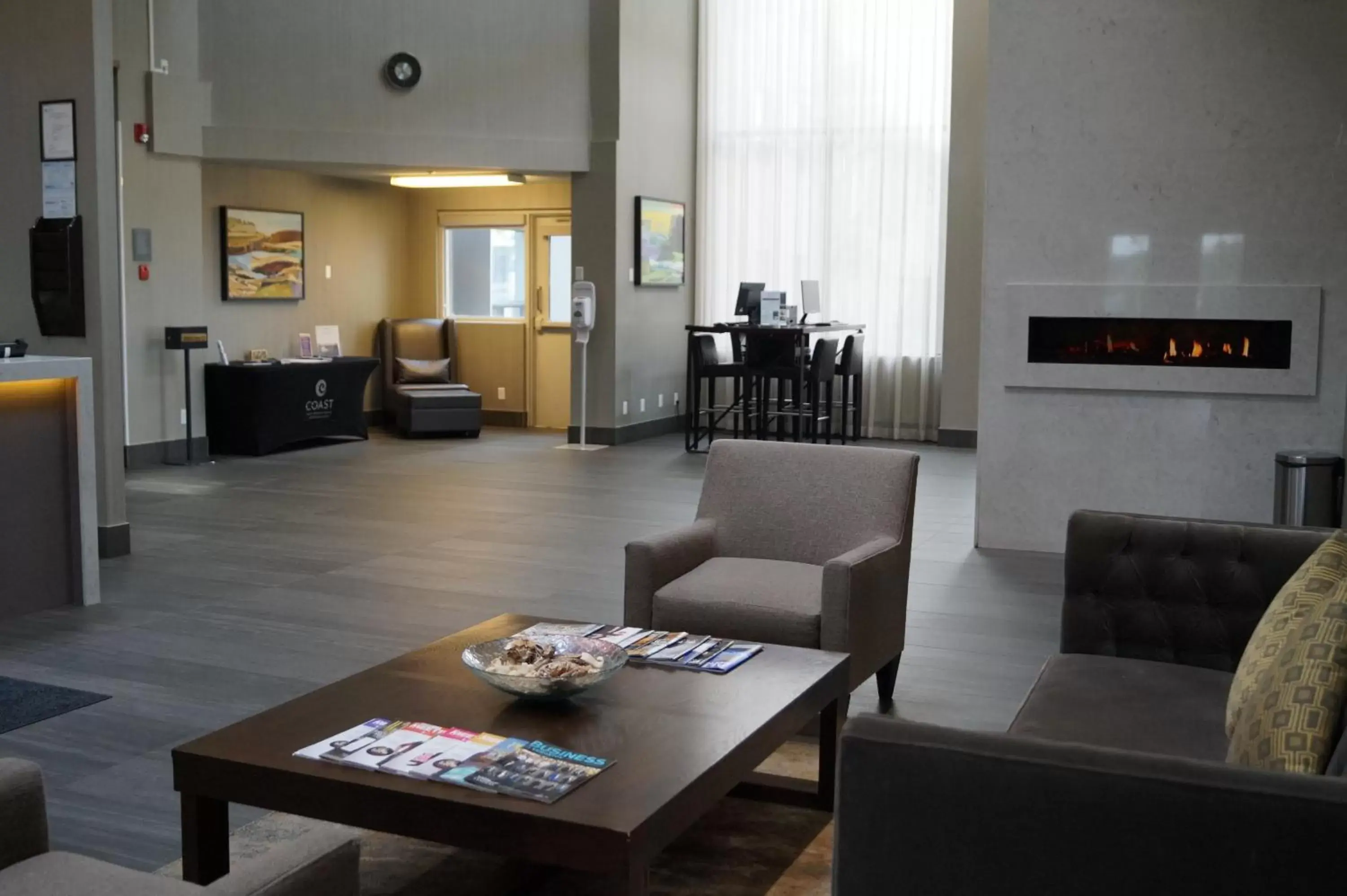 Lobby or reception, Seating Area in Coast West Edmonton Hotel & Conference Centre