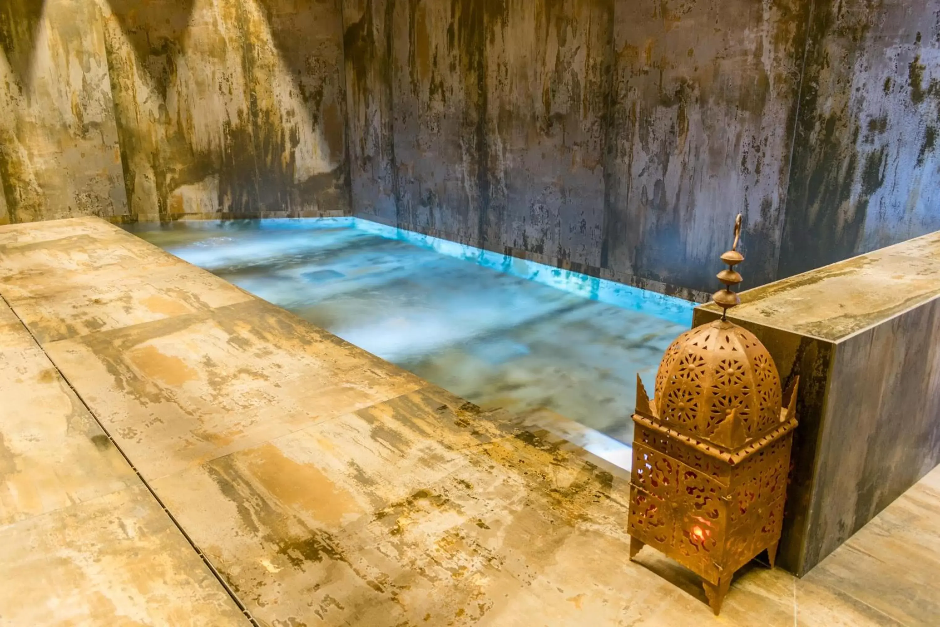 Double Room and Tennis lessons for adults (2 players) in Rafa Nadal Residence Double Room and Tennis lessons for adults (2 players) in Rafa Nadal Residence