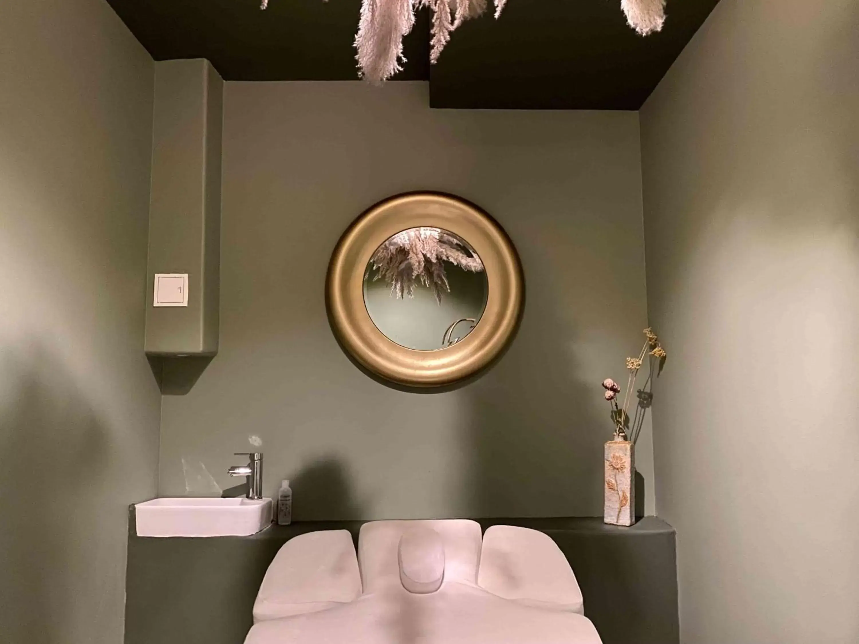 Massage, Bathroom in Hôtel La Nouvelle République & Hammam