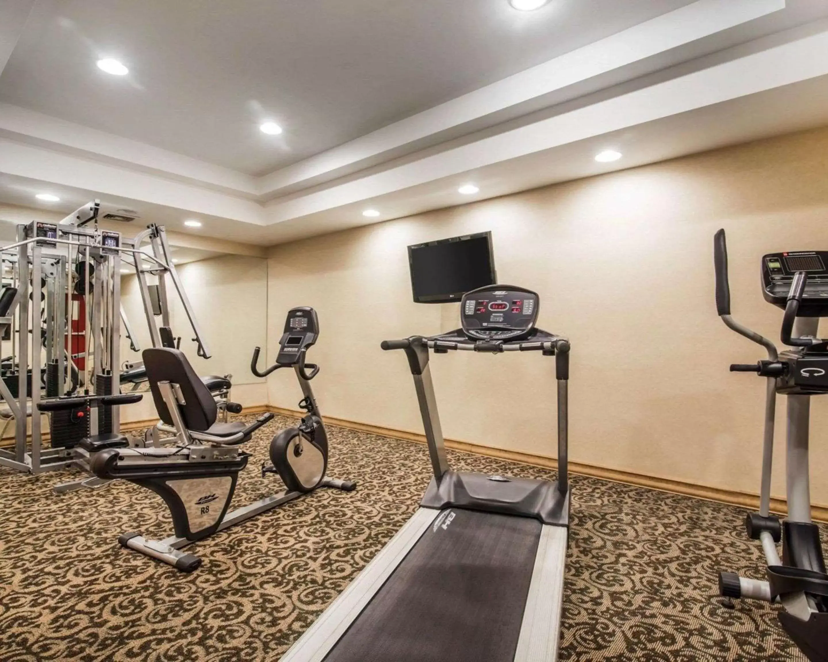 Fitness centre/facilities, Fitness Center/Facilities in Quality Inn