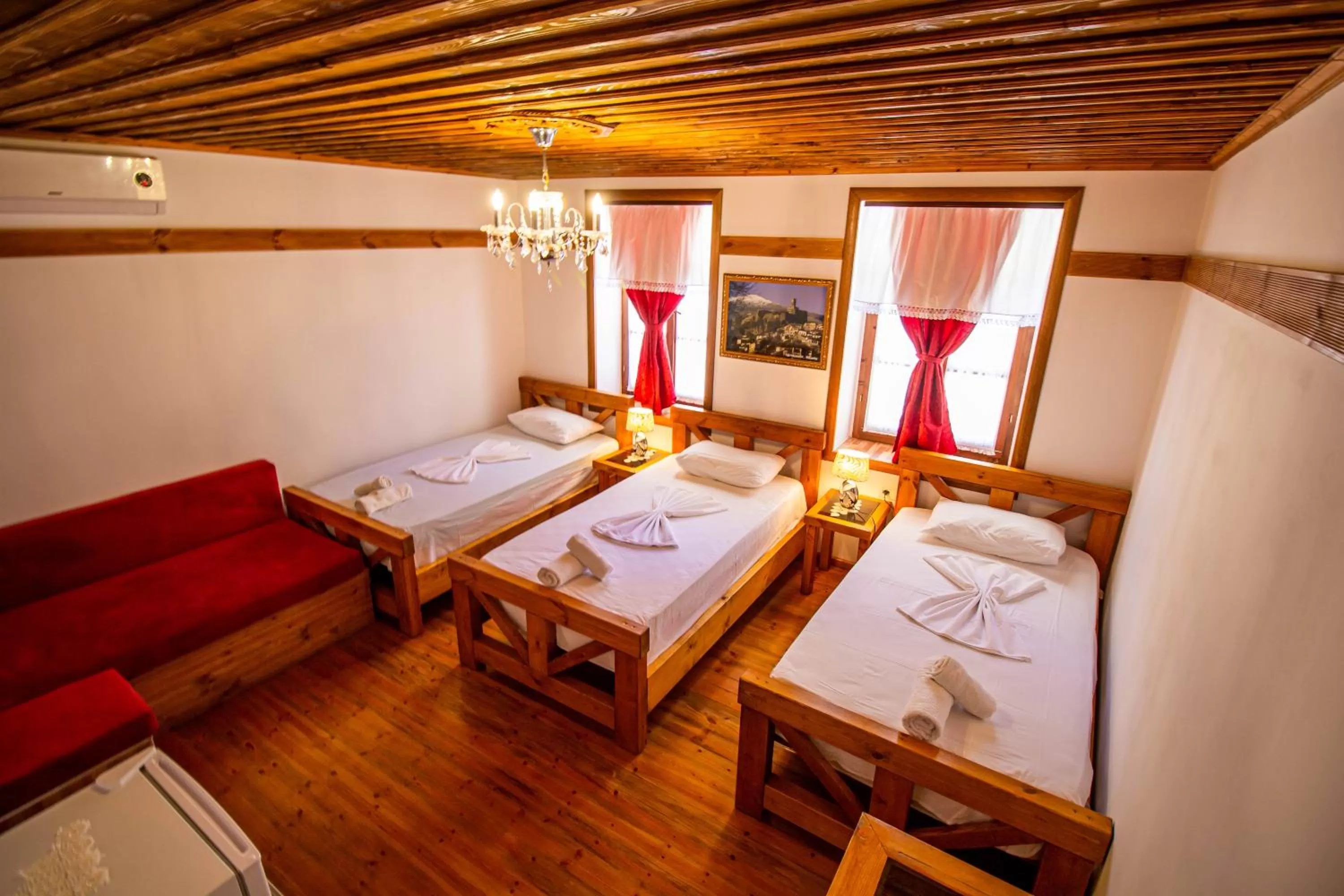 Bed in Hotel Bebej Tradicional