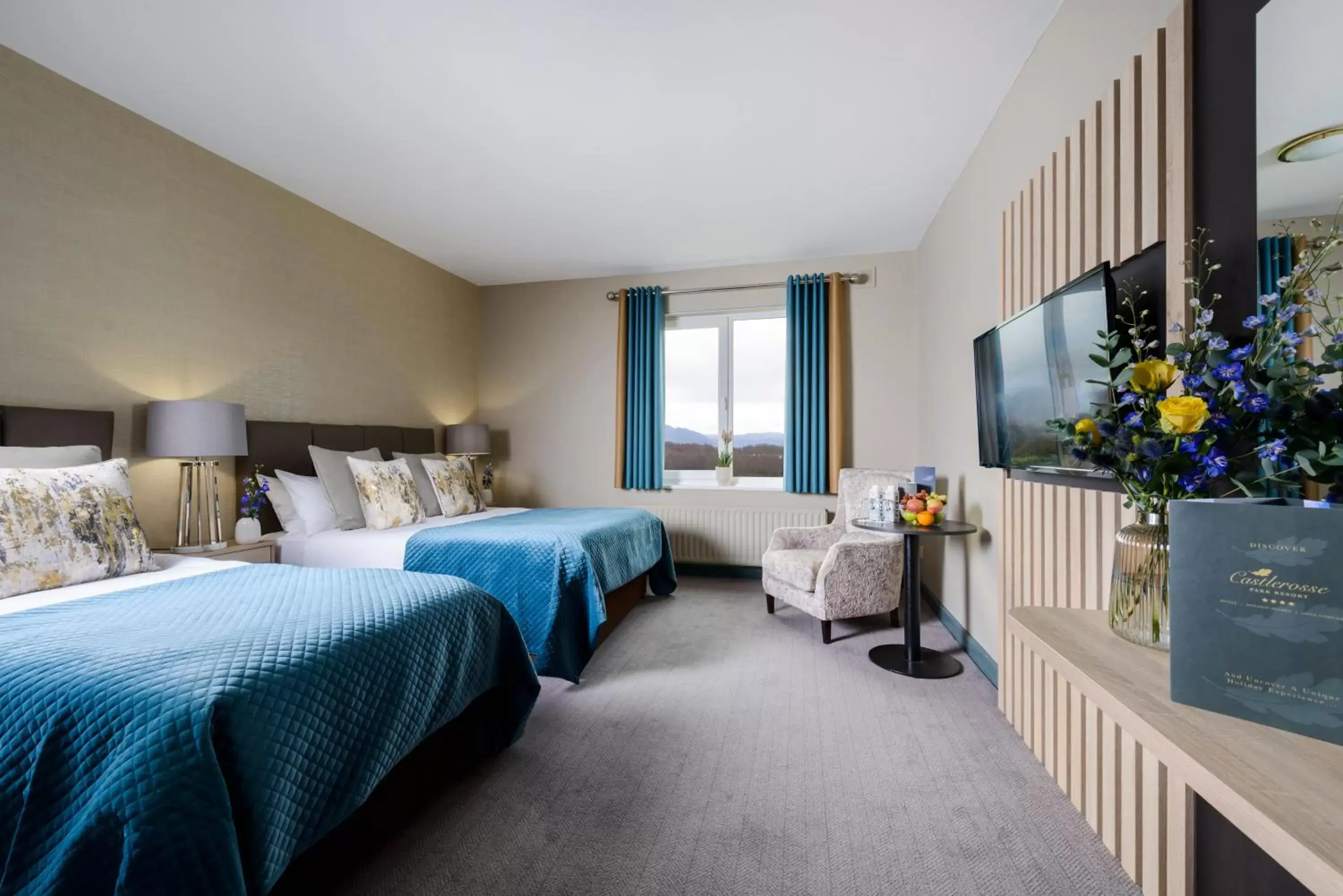 Bedroom, Bed in Castlerosse Park Resort