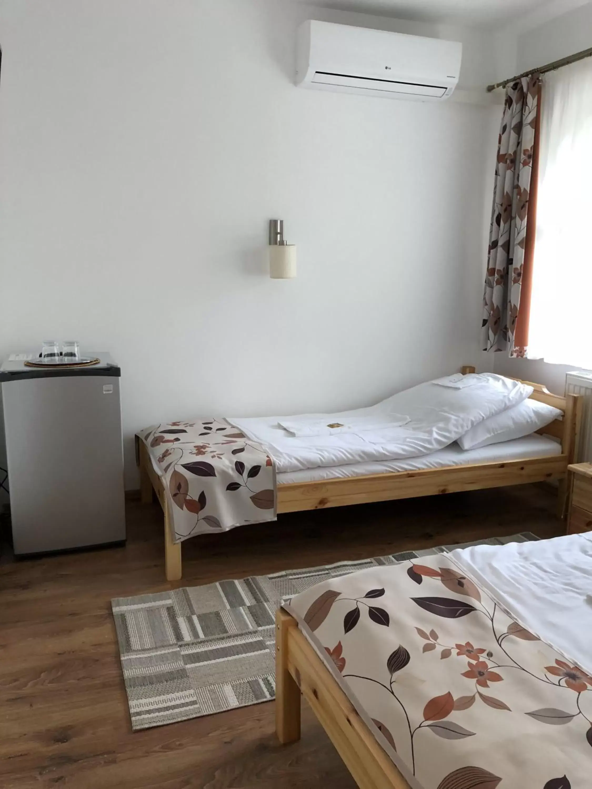 Standard Twin Room in Zöldtető Panzió Standard Twin Room in Zöldtető Panzió