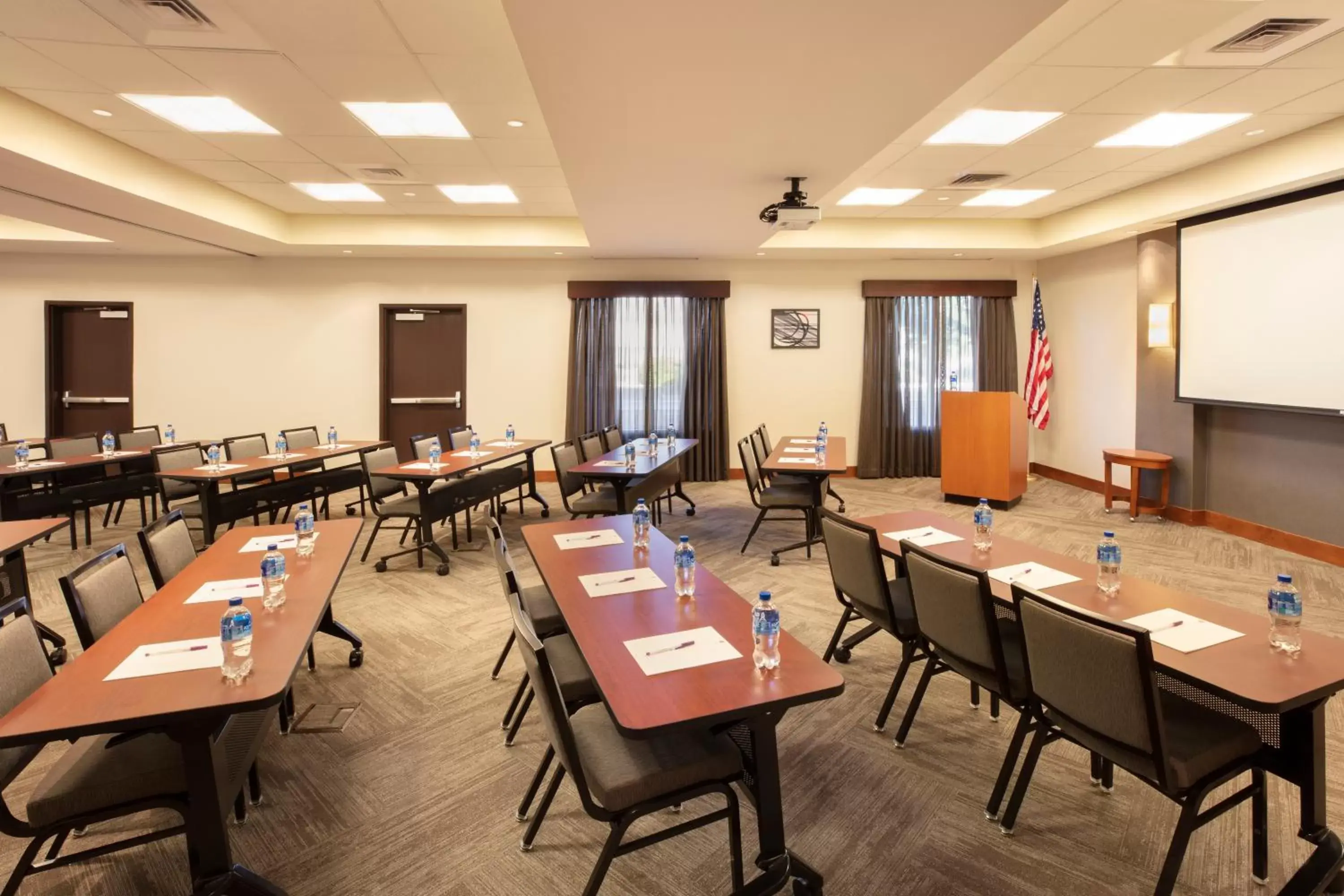 Meeting/conference room, Restaurant/Places to Eat in Hyatt Place Reno-Tahoe Airport