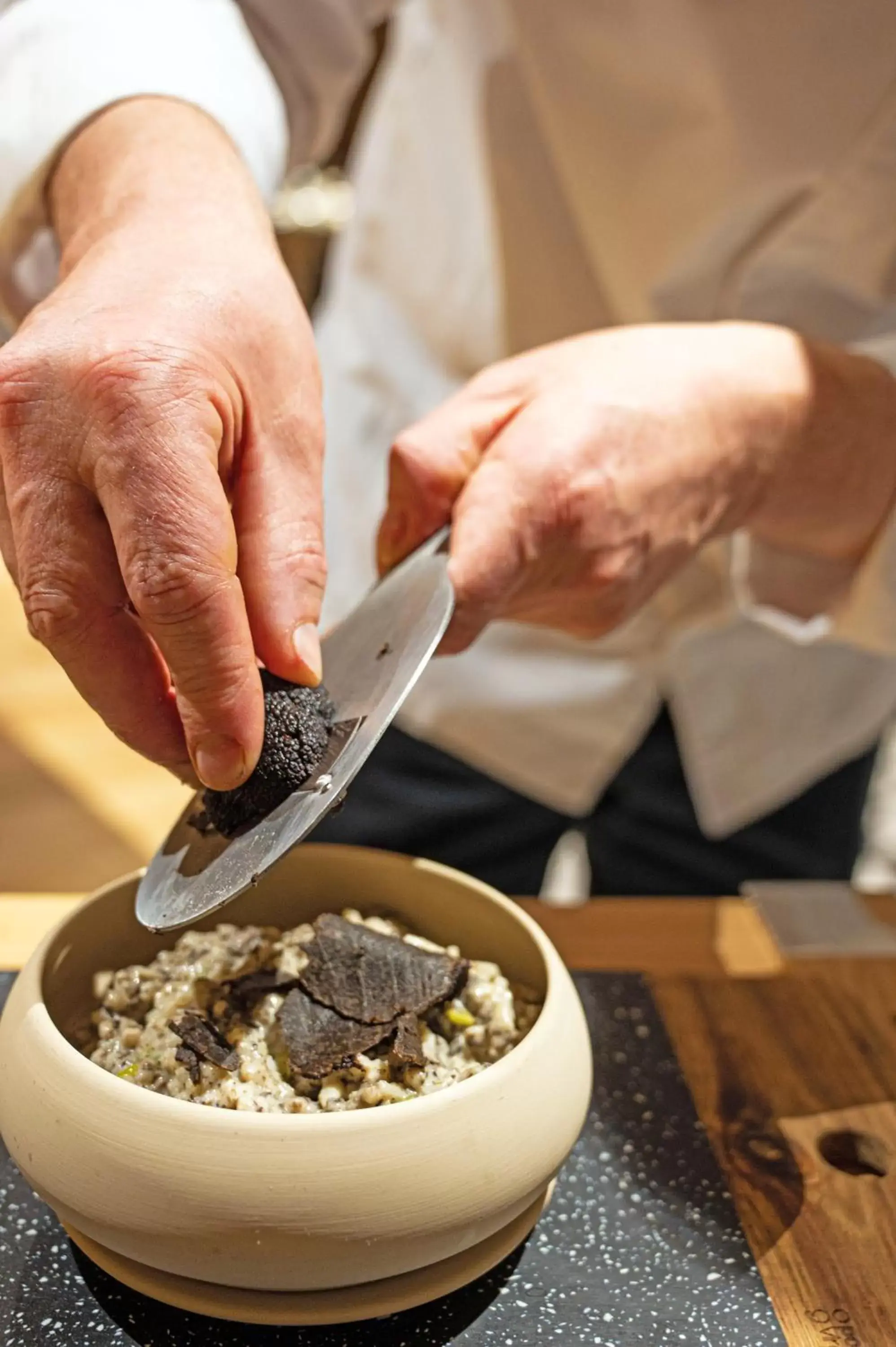 Meals, Food in Hôtel VoulezVous by Les Etincelles