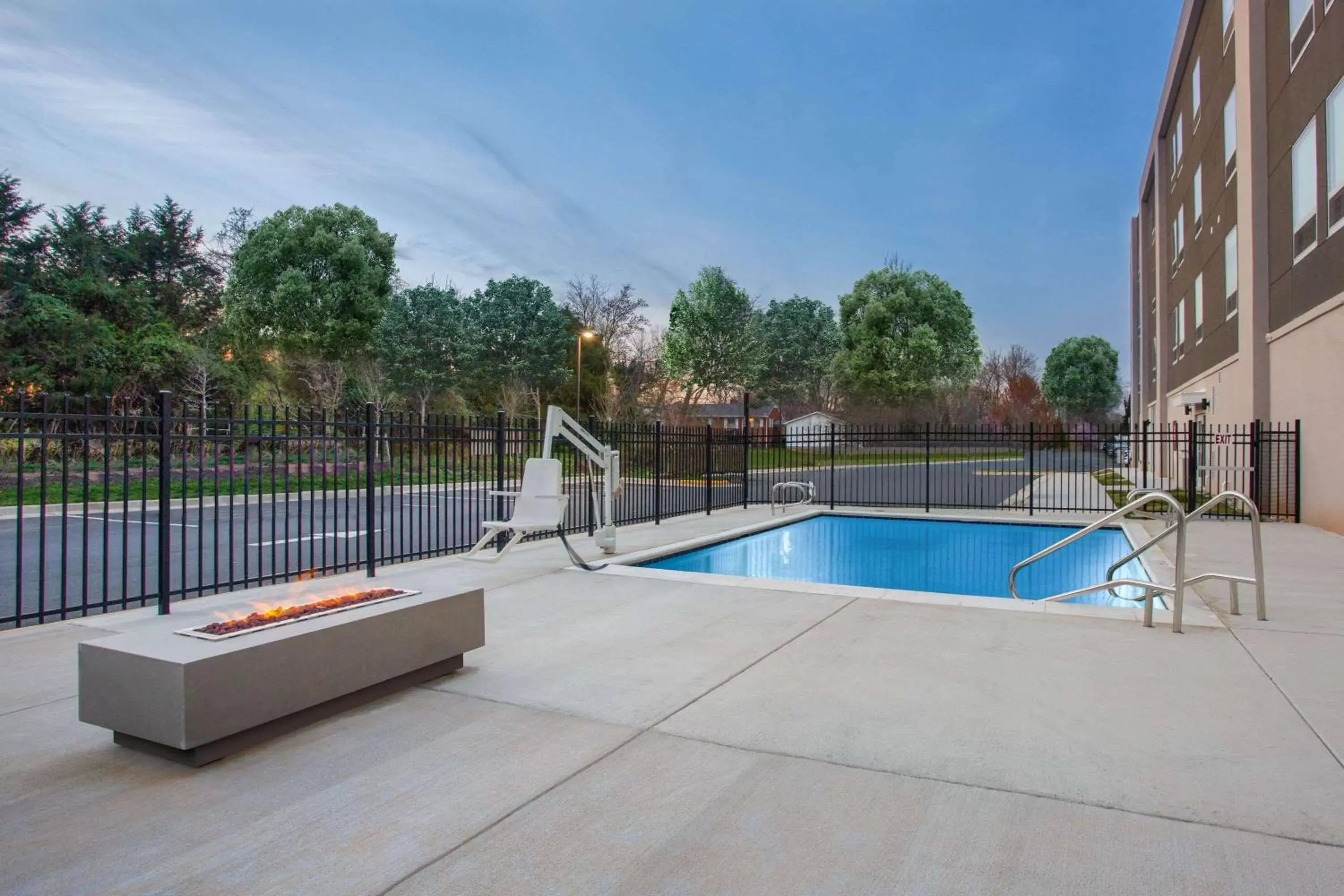 On site, Swimming Pool in La Quinta Inn & Suites by Wyndham Manassas, VA- Dulles Airport