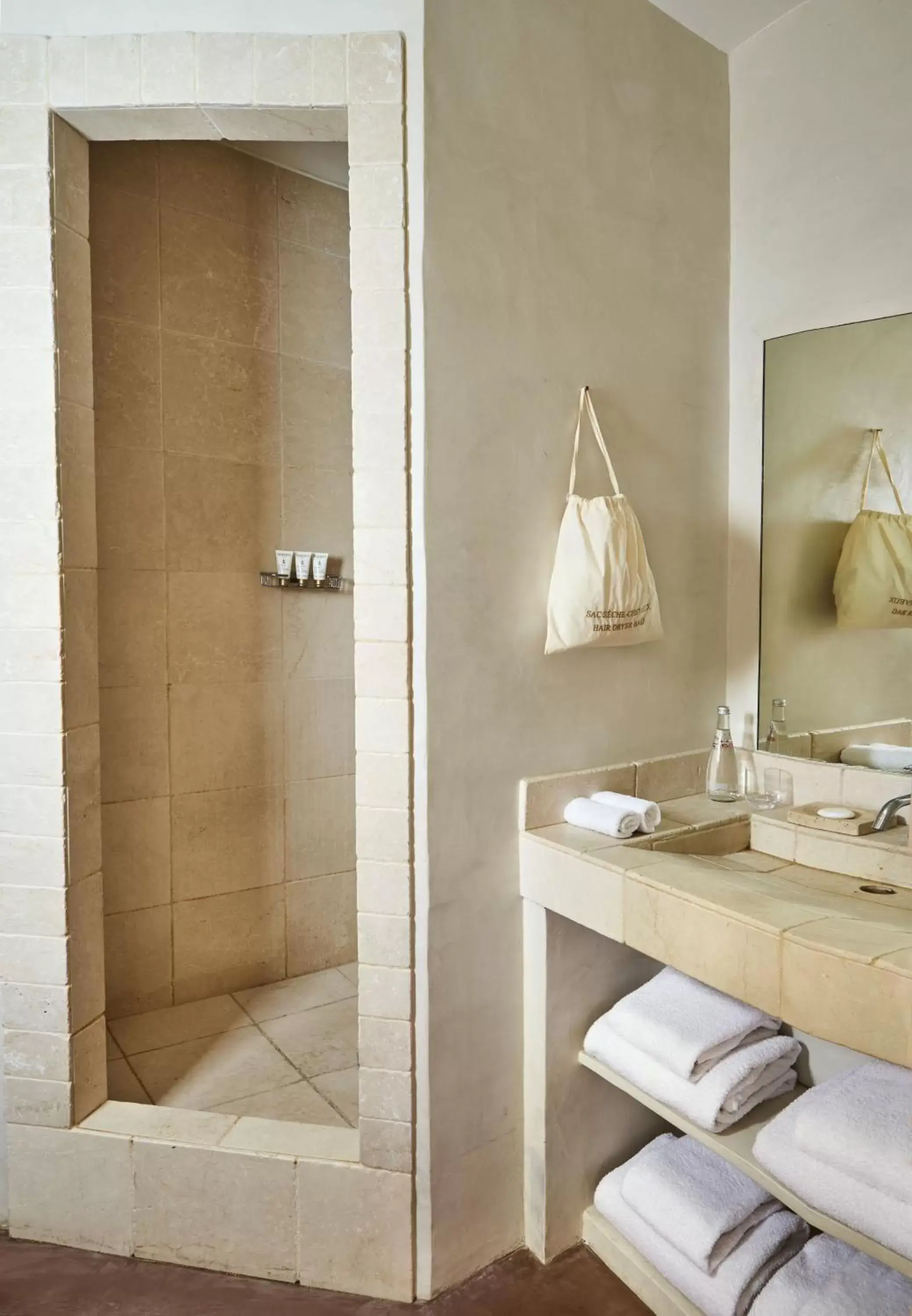 Bathroom in Villa Cosy, hotel & spa