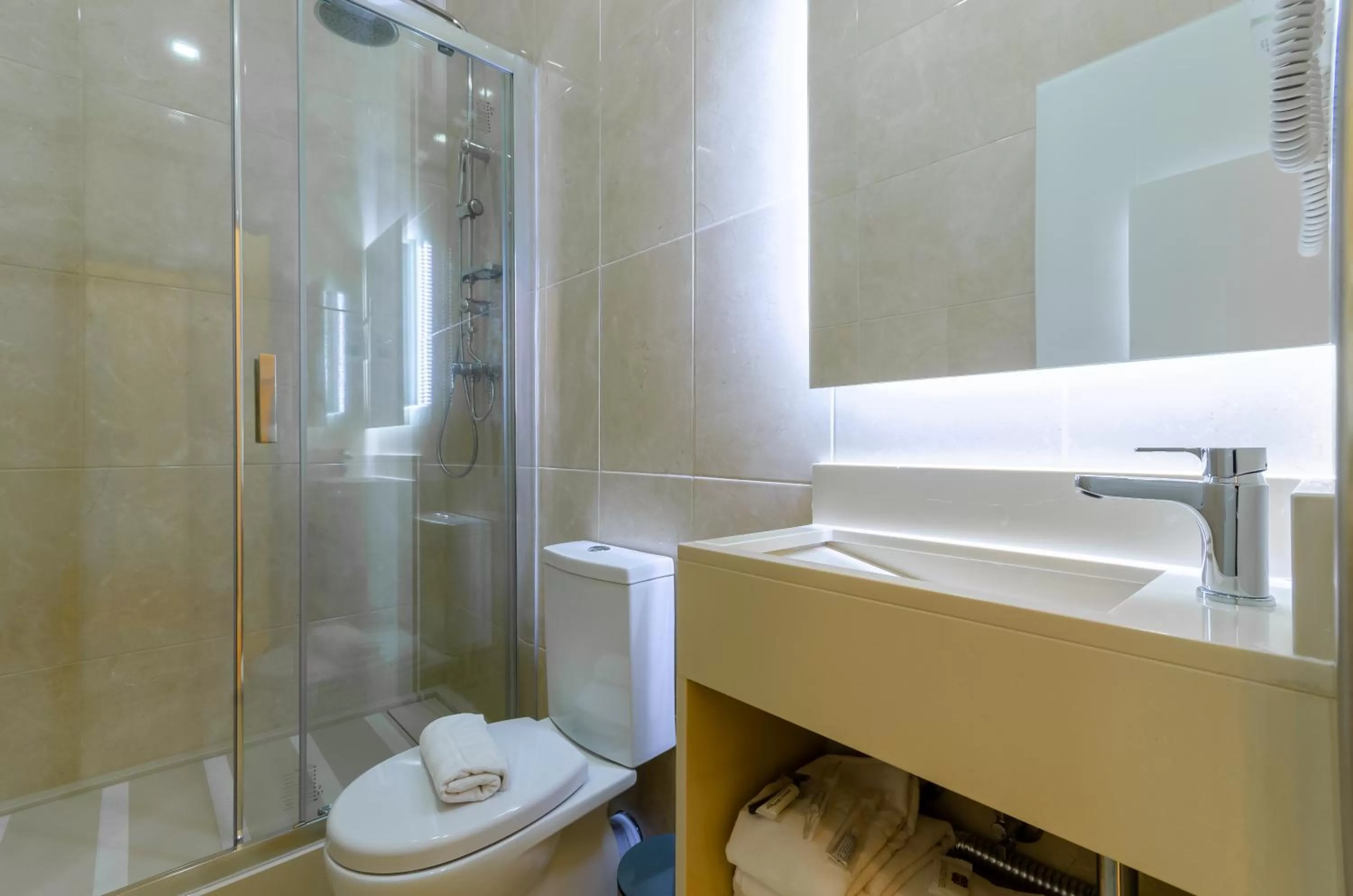 Bathroom in Hotel Duas Nações