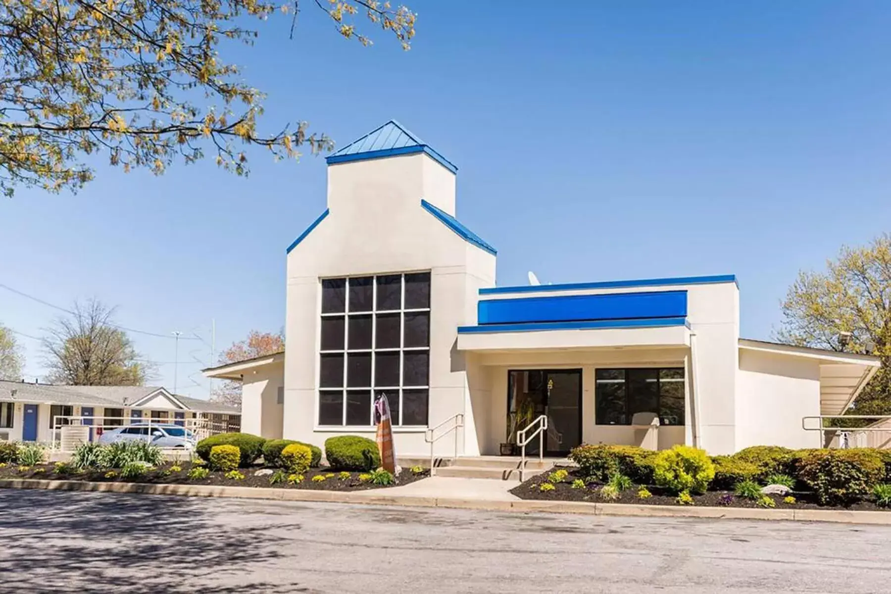 Facade/entrance, Property Building in Travelodge by Wyndham Essington / Philadelphia Airport