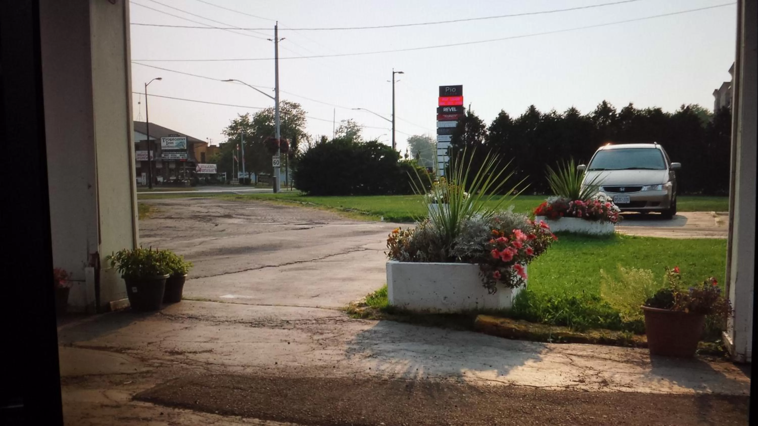 Star Inn by Elevate Rooms