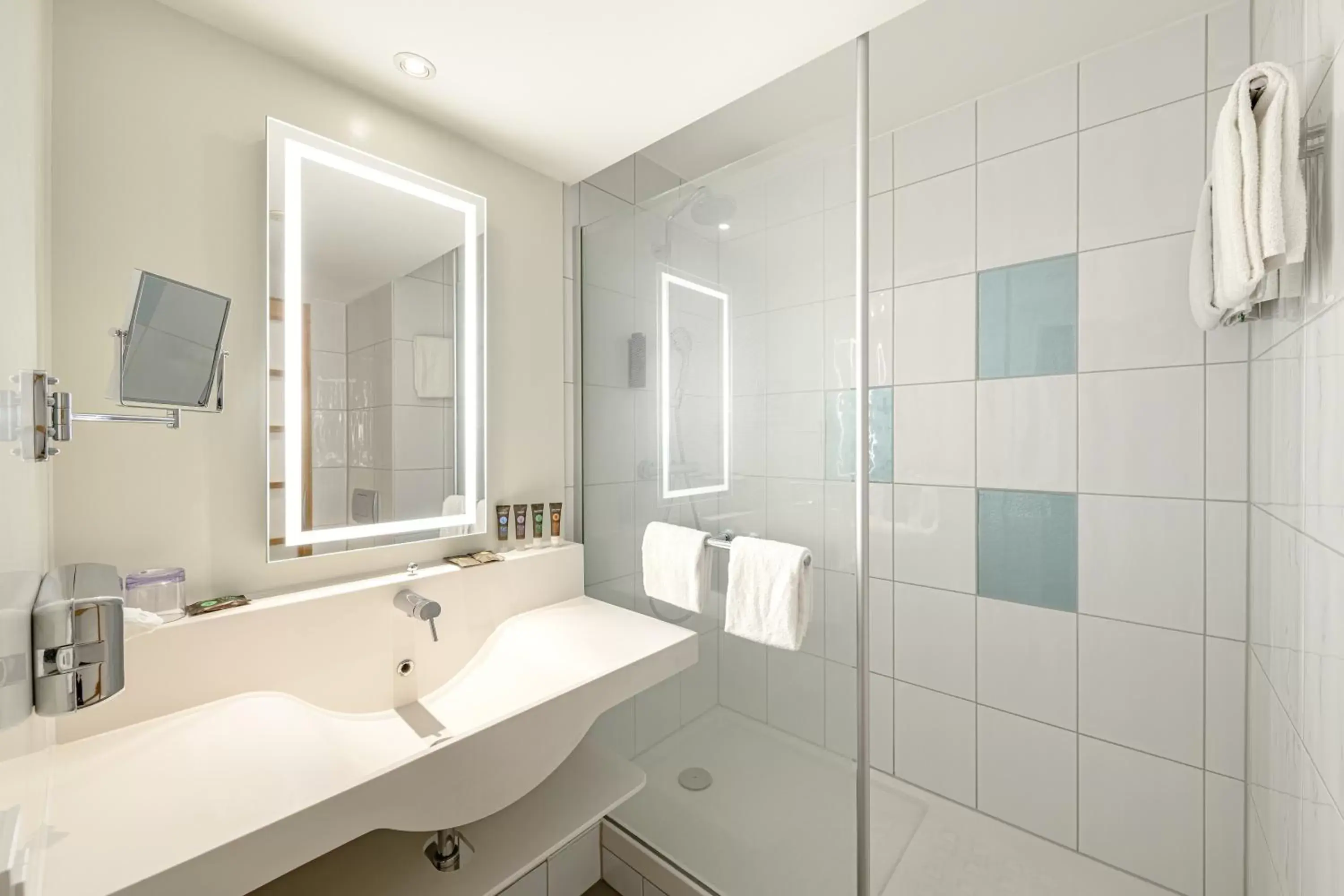 Bathroom in Novotel Zurich City West