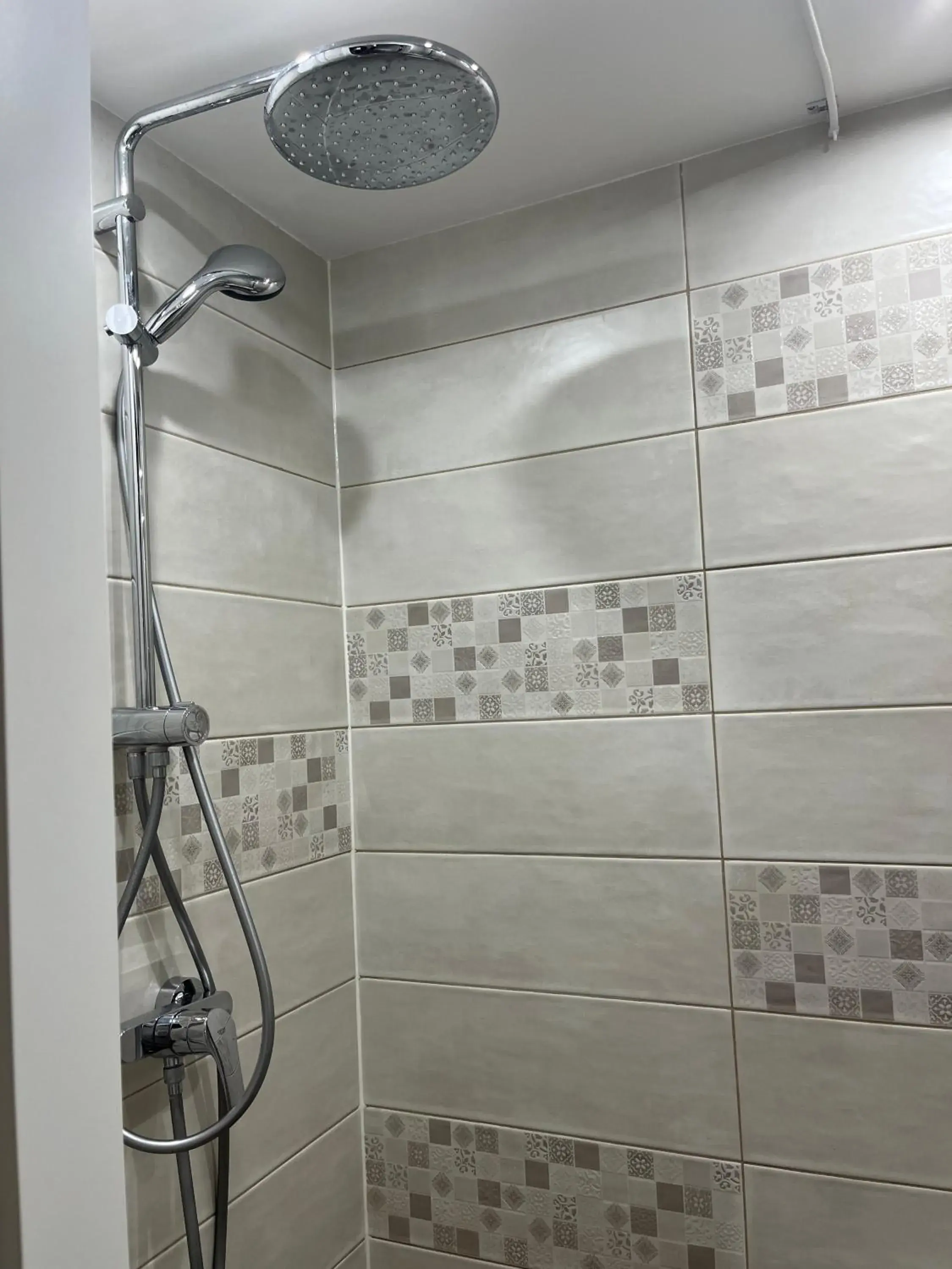 Shower, Bathroom in Brit Hotel La Bonne Etape