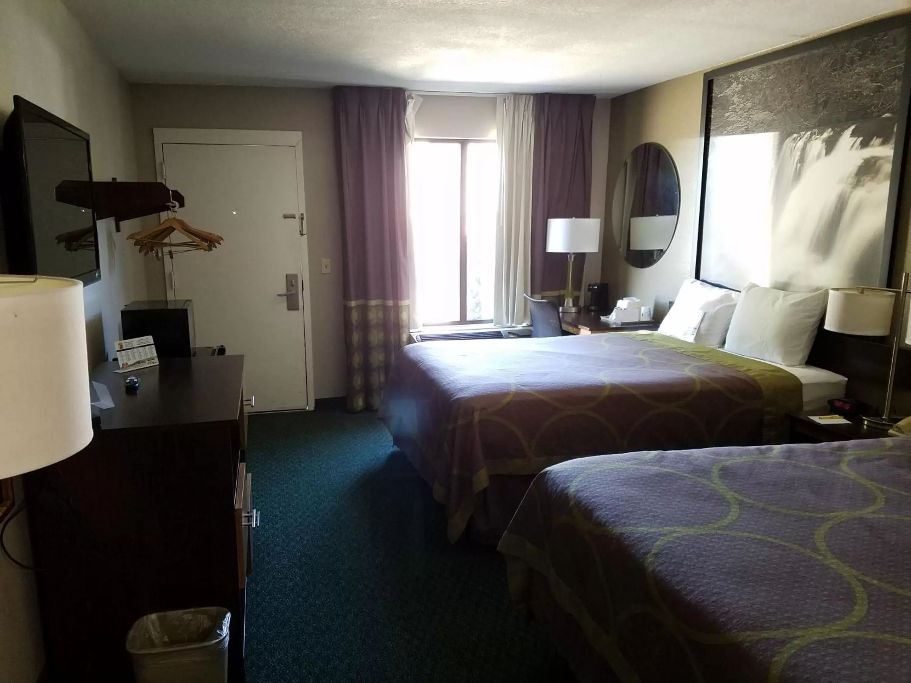 Bedroom, Bed in Super 8 by Wyndham Bentonville