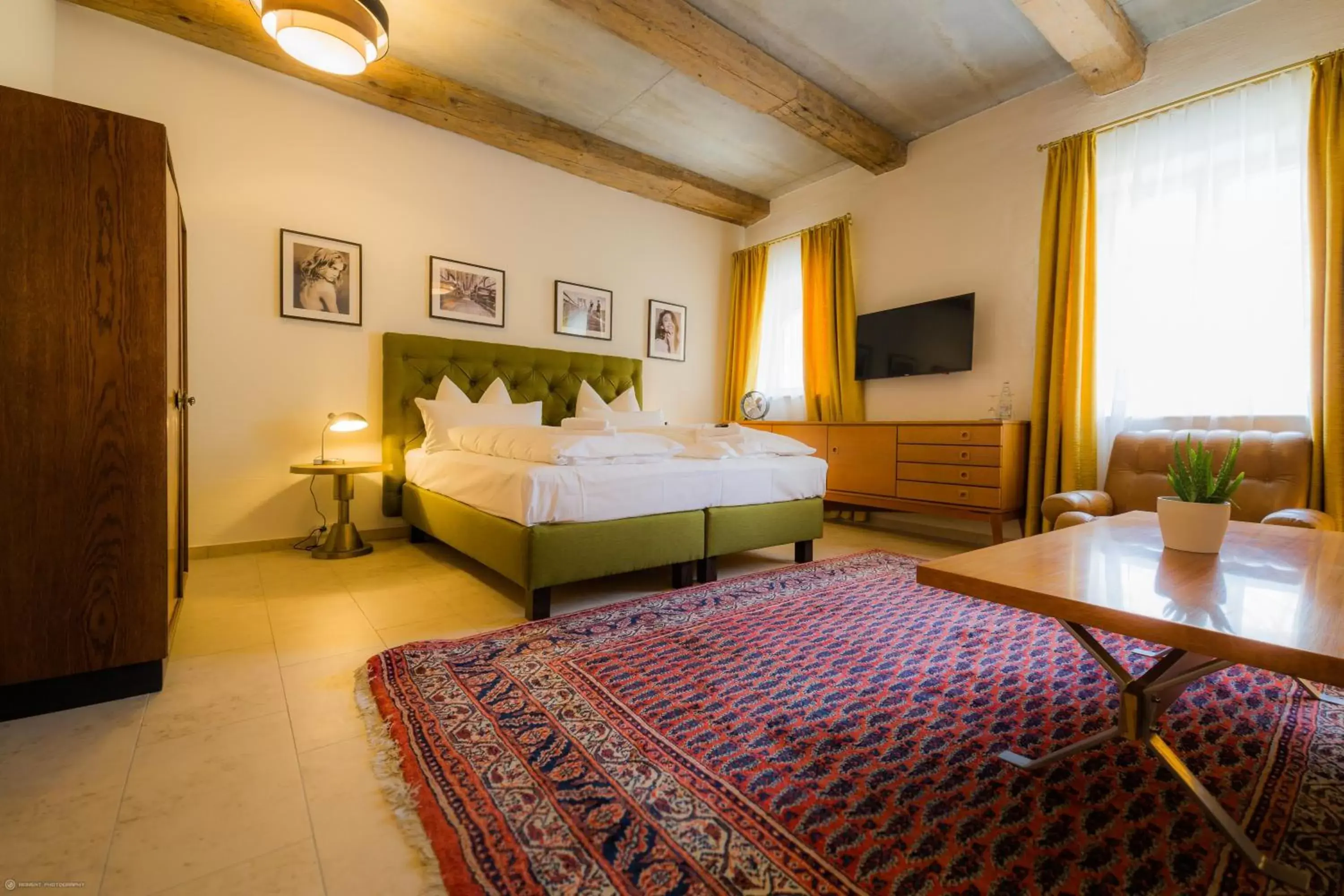 Bedroom, Bed in Hotel Luis Stadl