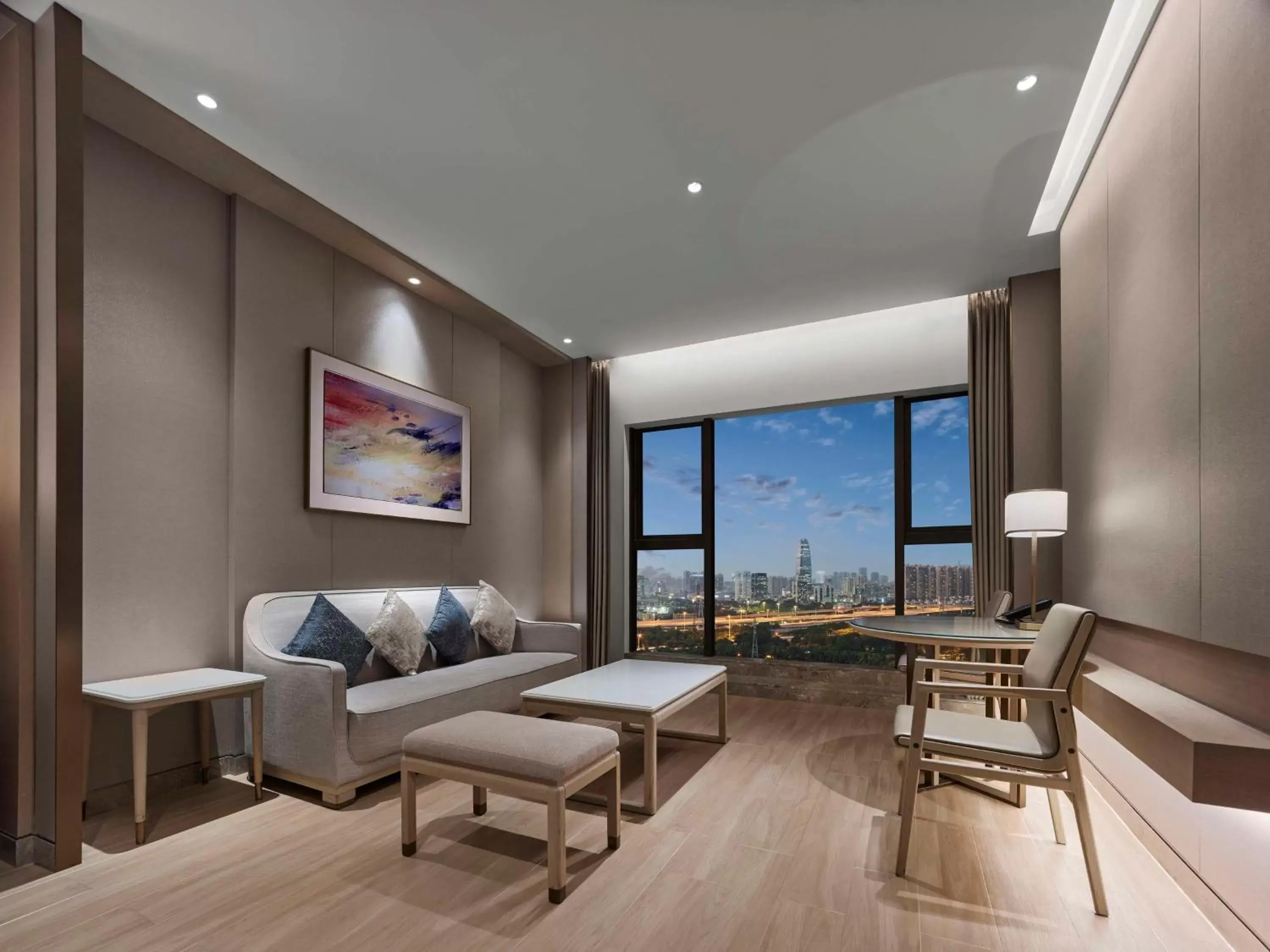 Living room, Seating Area in DoubleTree By Hilton Shenzhen Nanshan Hotel & Residences