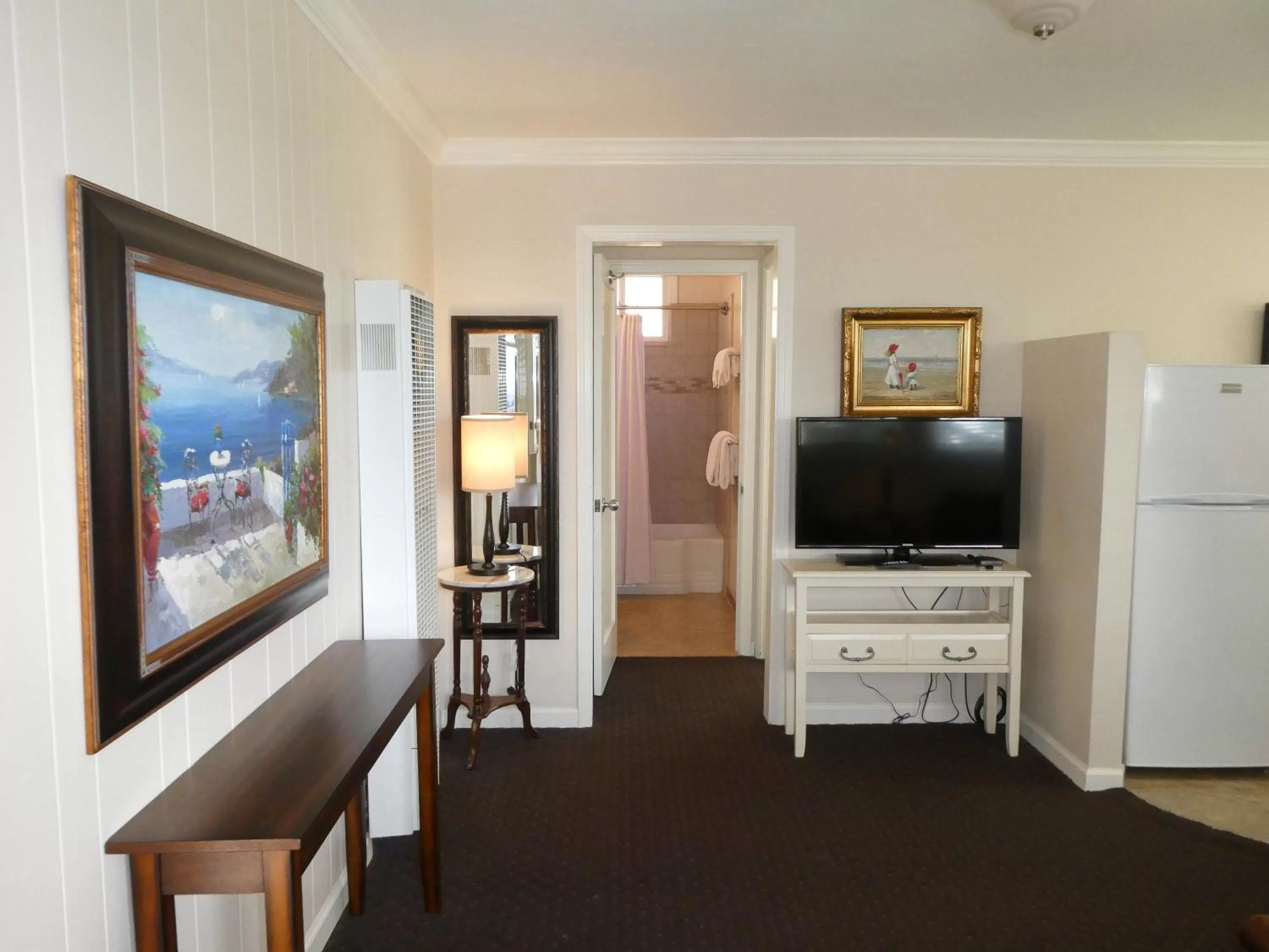 Decorative detail in Briarwood Inn