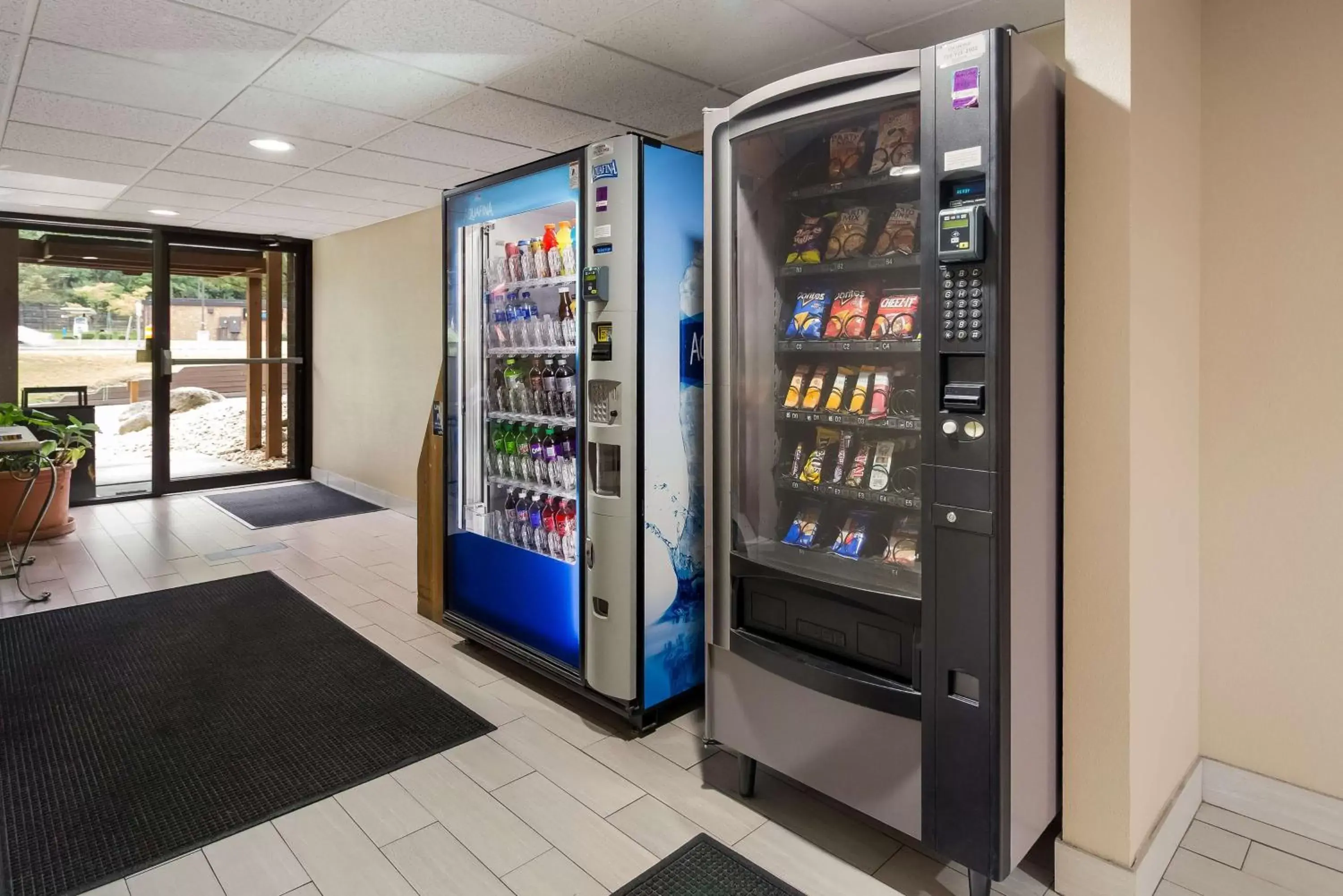 Property building in Best Western Braddock Inn Property building in Best Western Braddock Inn