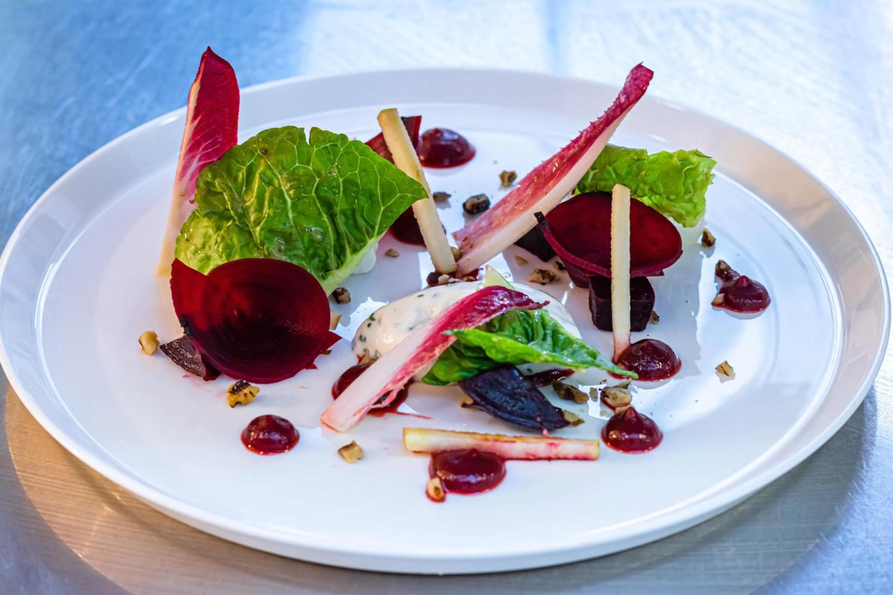 Food and drinks in Ockenden Manor Hotel & Spa