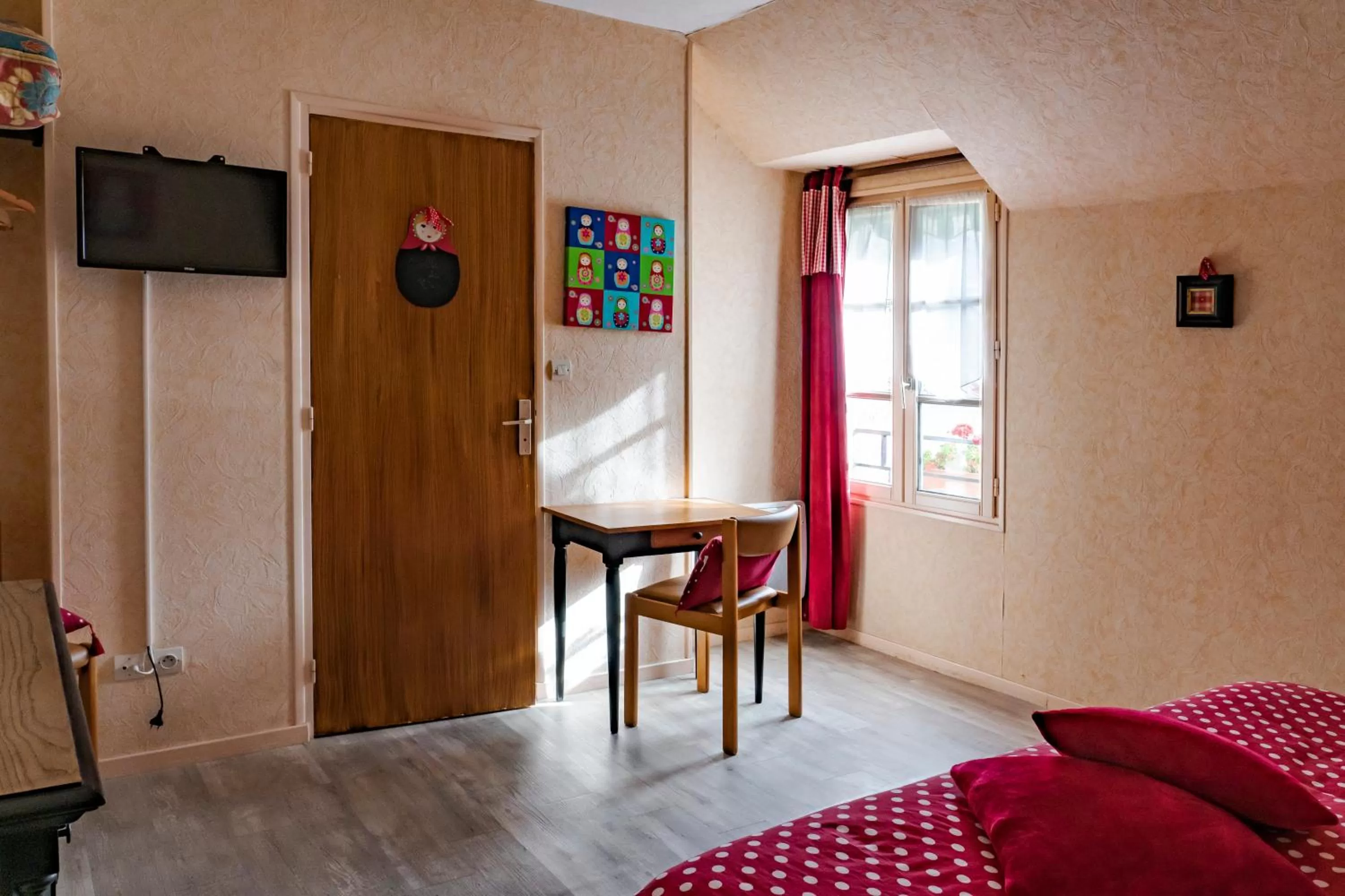 TV/Entertainment Center in Ma Gentilhommière