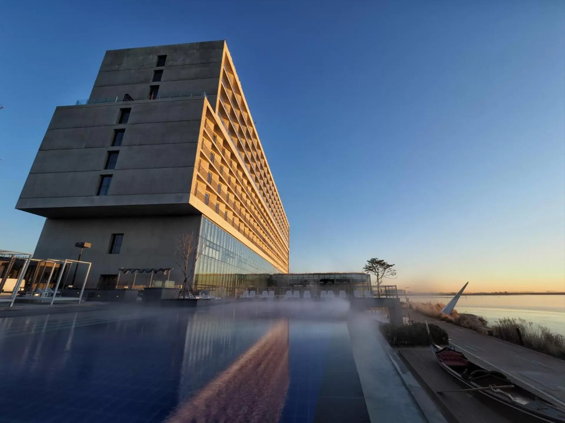 Winter, Swimming Pool in Nest Hotel Incheon