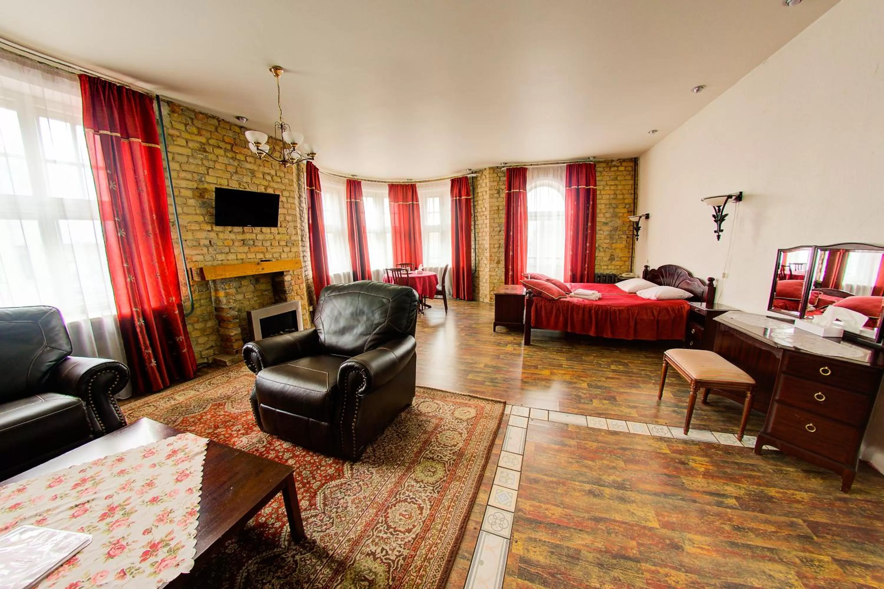 Living room, Bed in Viktorija