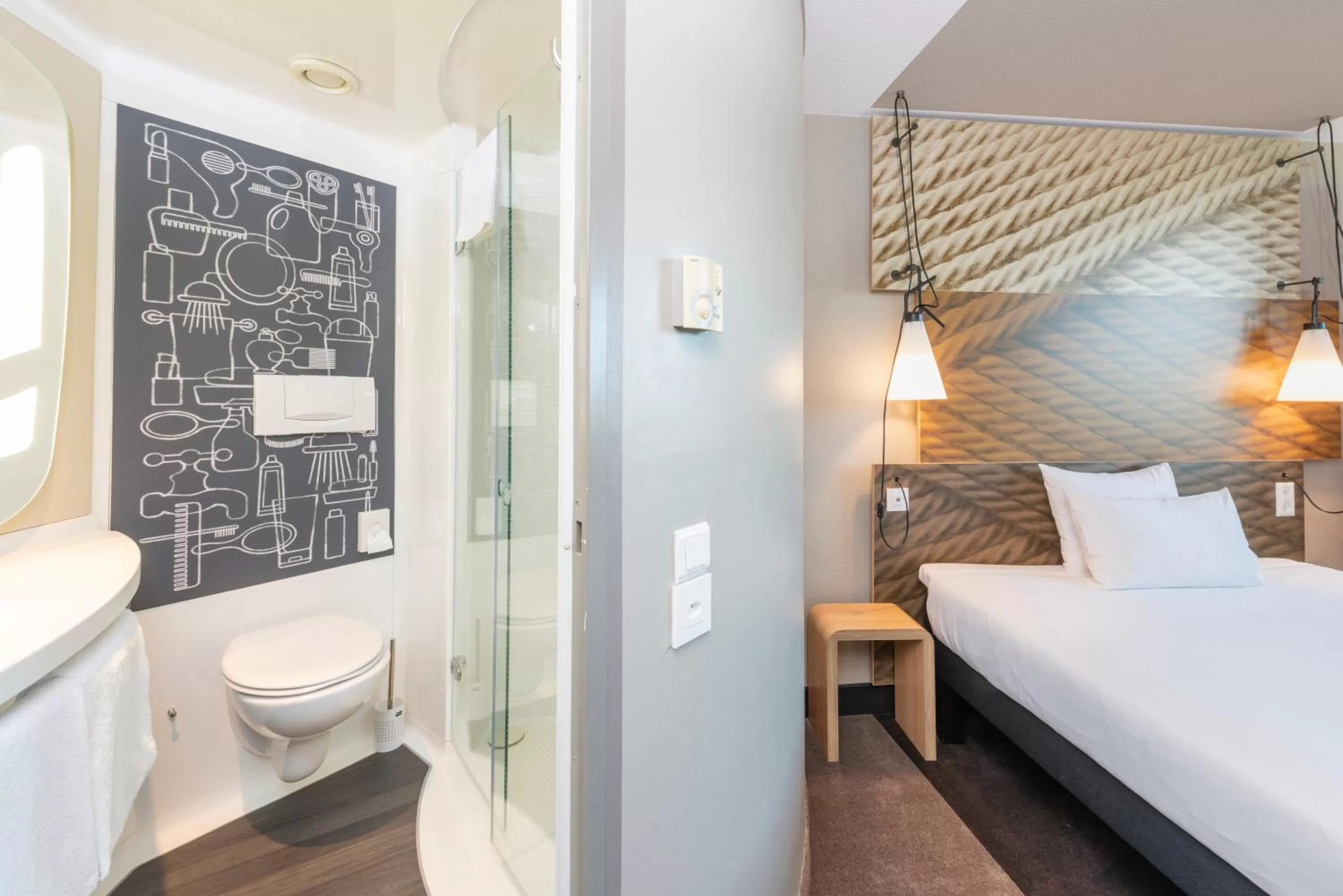 Bed in ibis Bern Expo