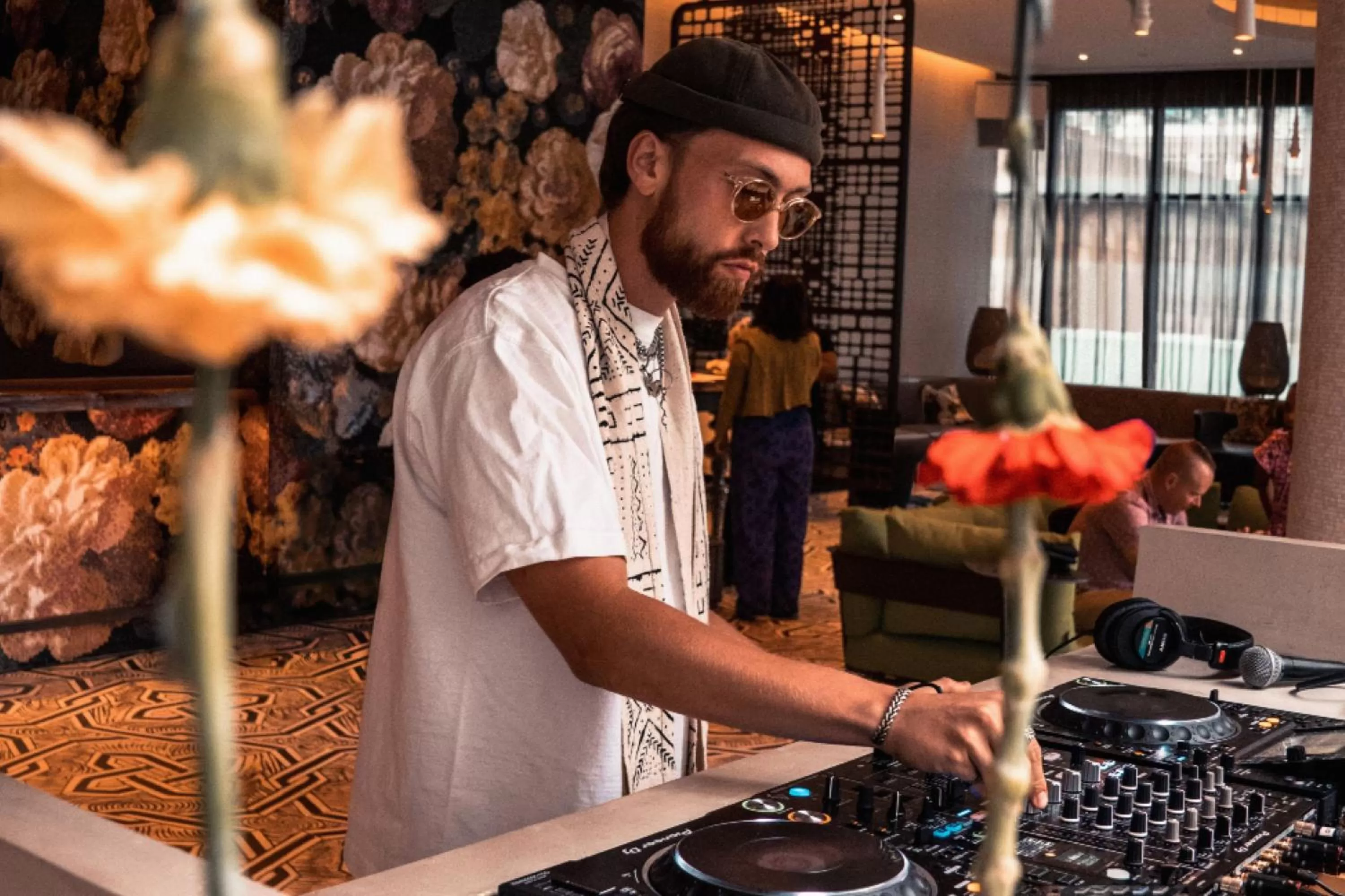 Lounge or bar in W Philadelphia