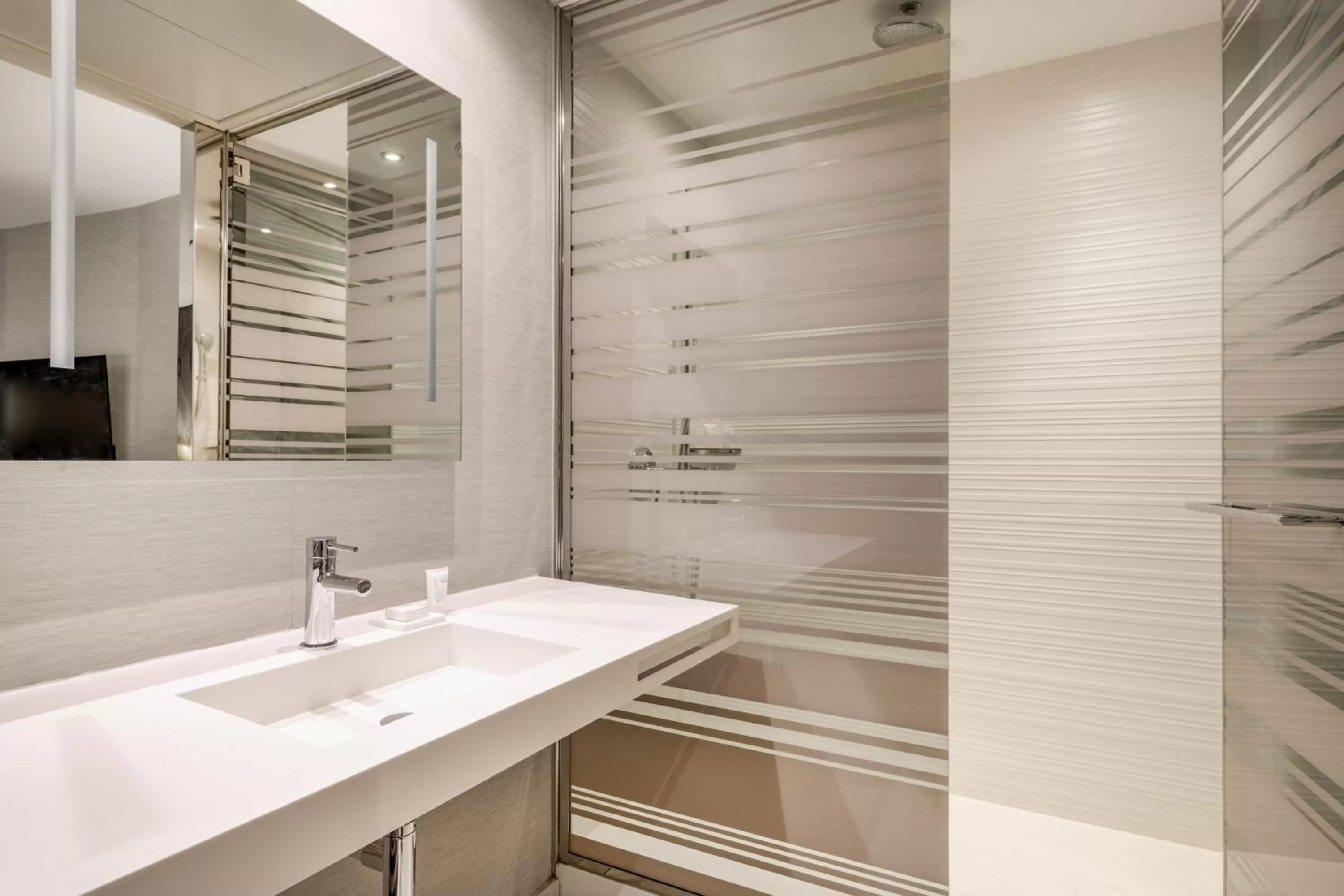 Bathroom in SH Colón Valencia