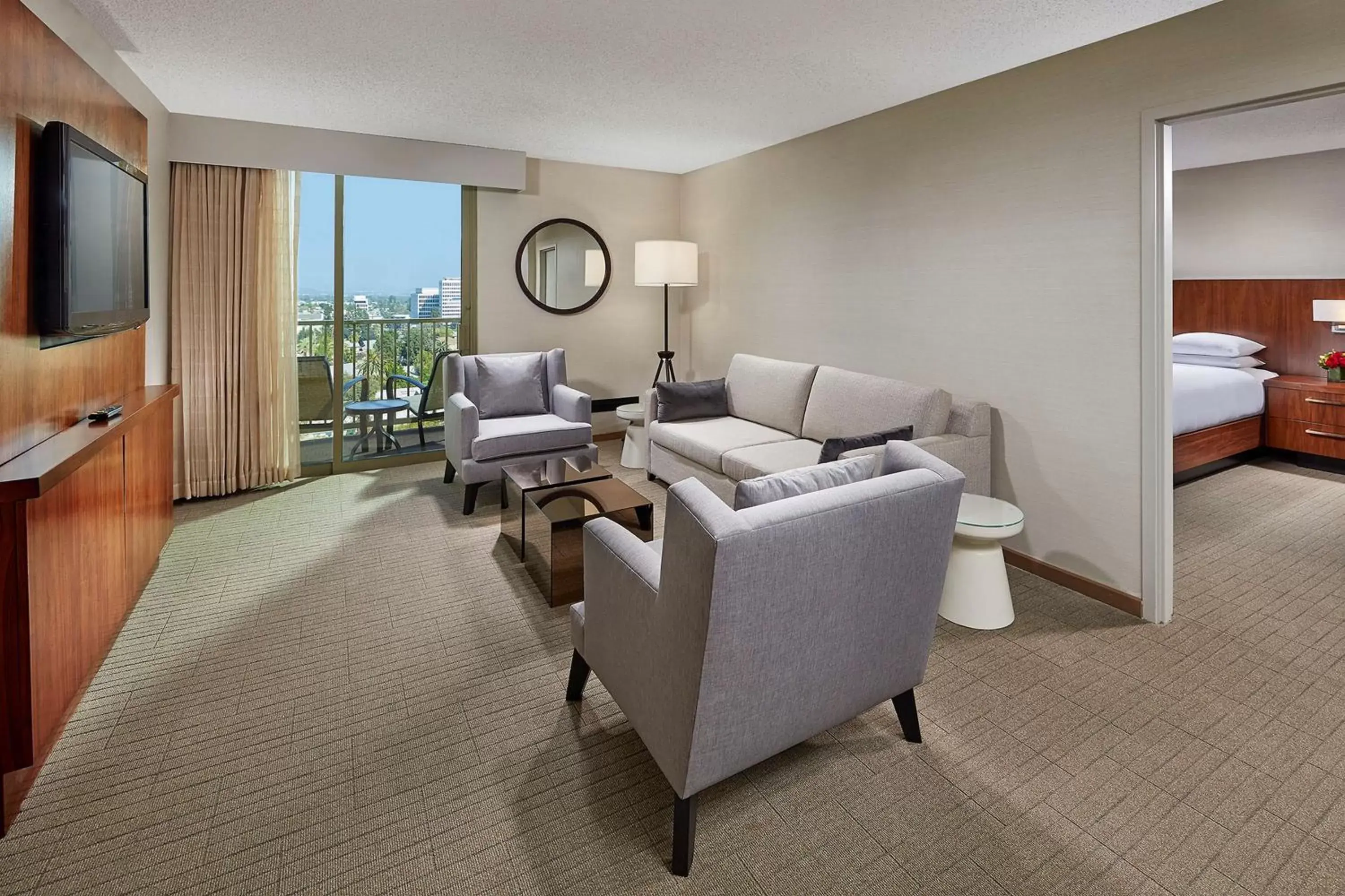 Living room, Seating Area in Hilton Pasadena