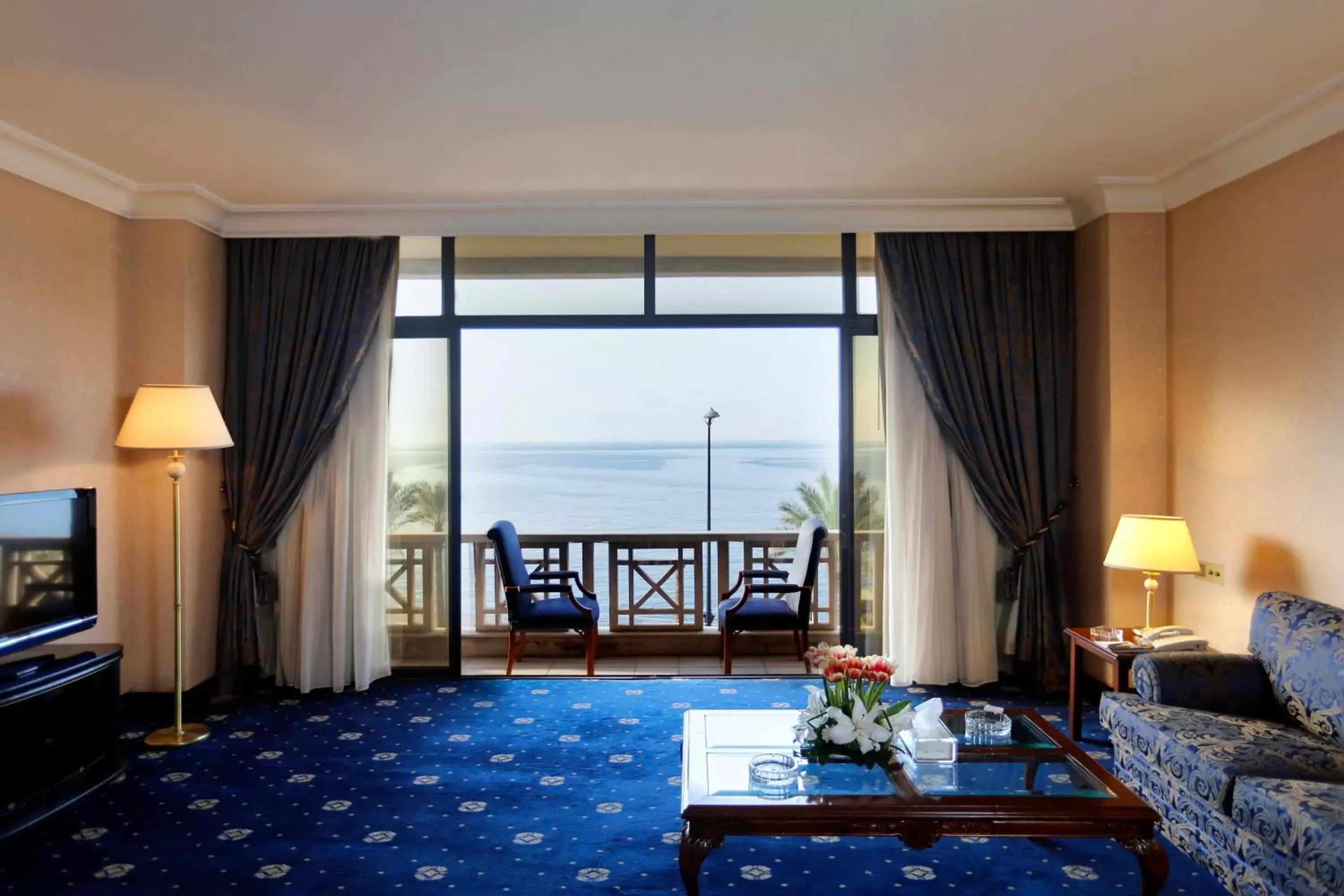 Balcony/Terrace, Seating Area in Bayview Hotel Beirut