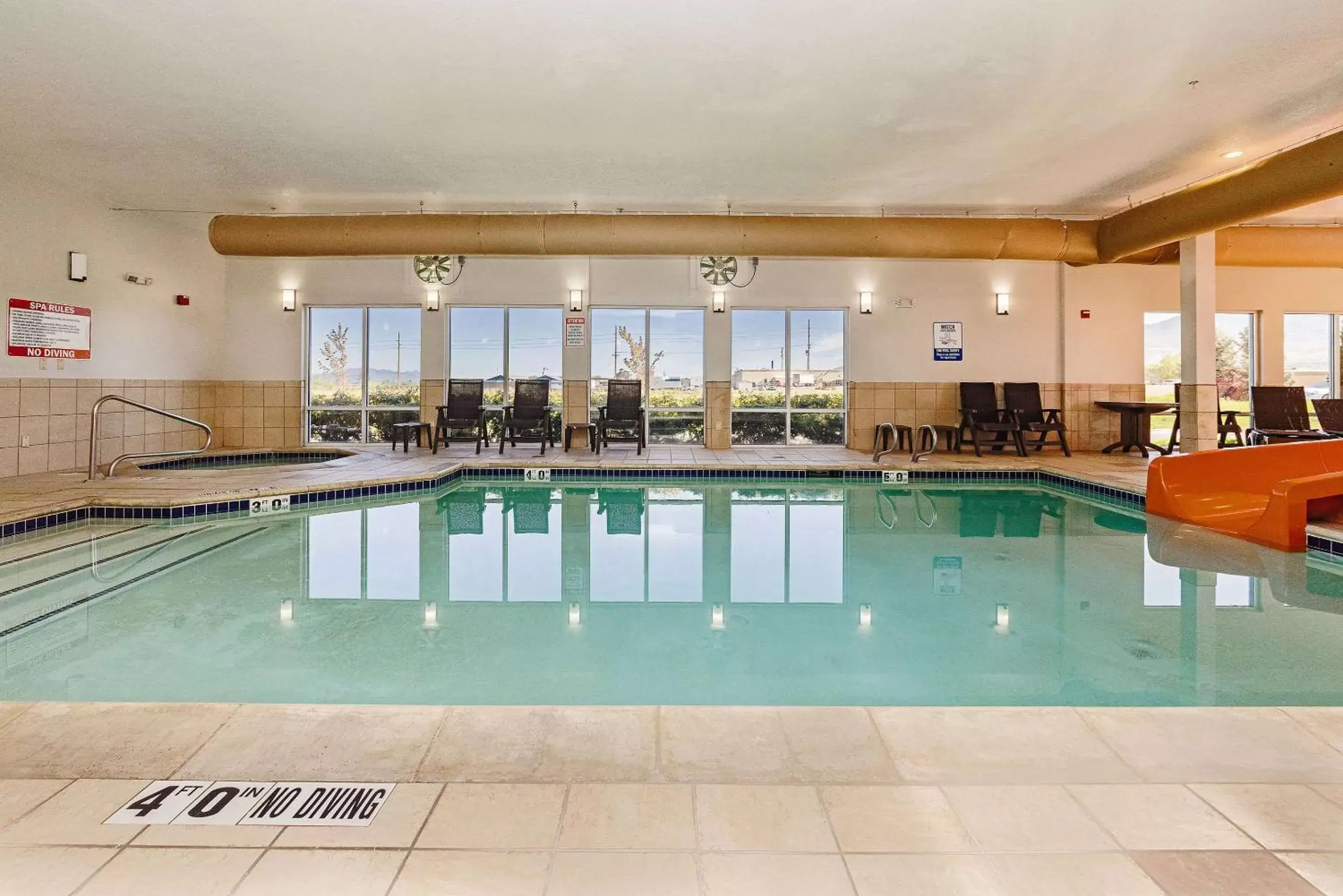 Swimming Pool in Comfort Inn & Suites Logan Near University