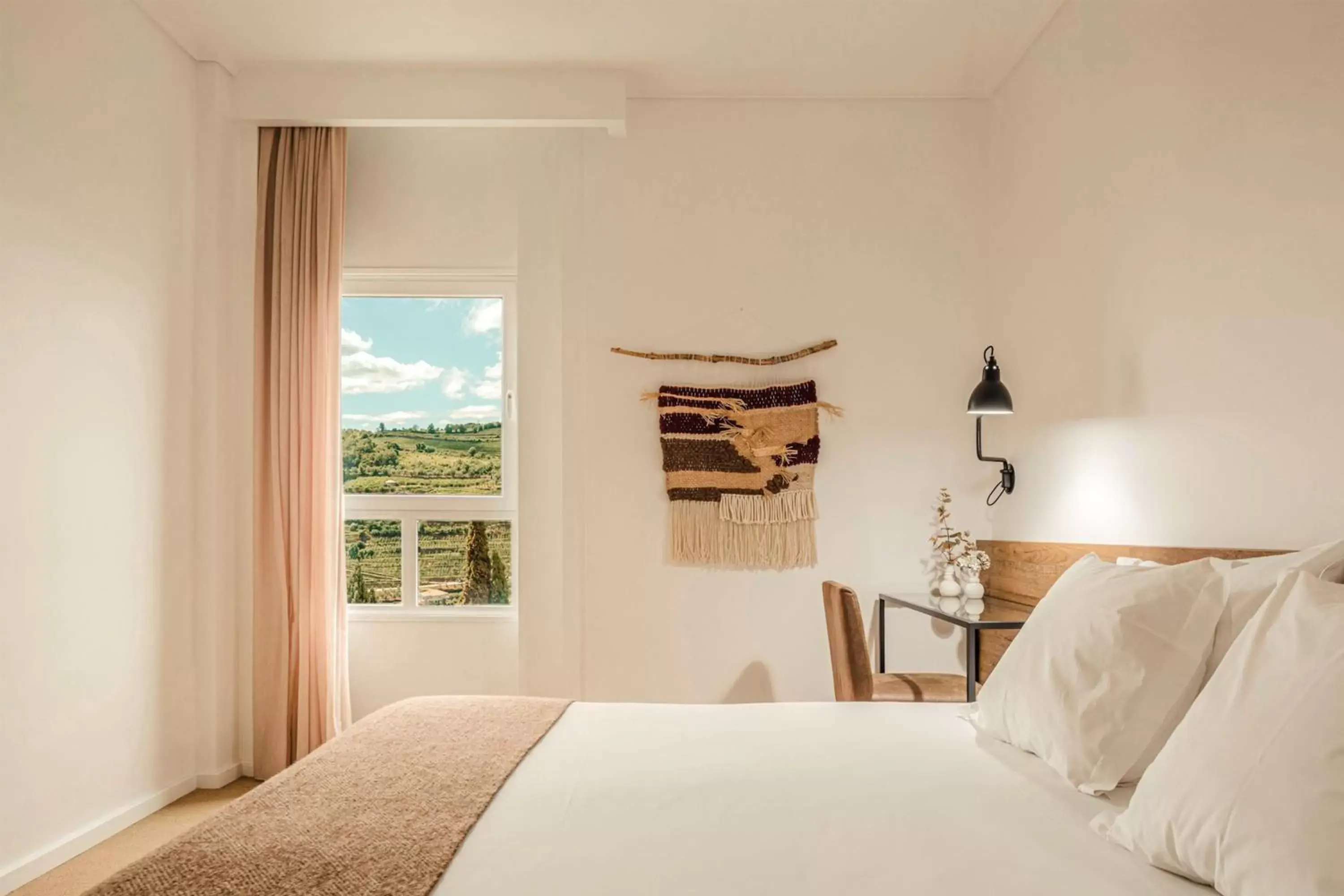 Bedroom, Bed in Lamego Hotel & Life