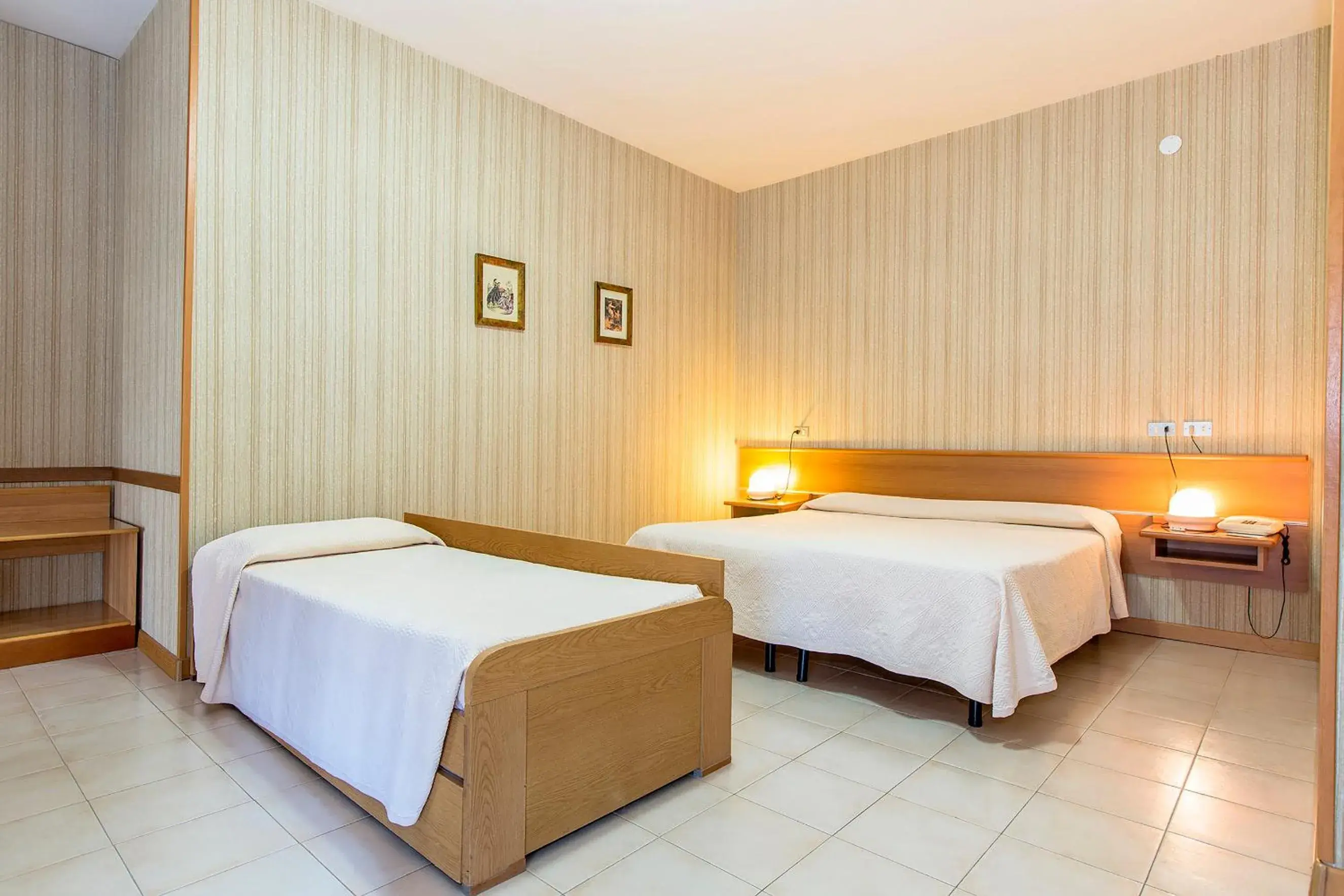 Bed, Room Photo in Hotel Residence Ulivi E Palme