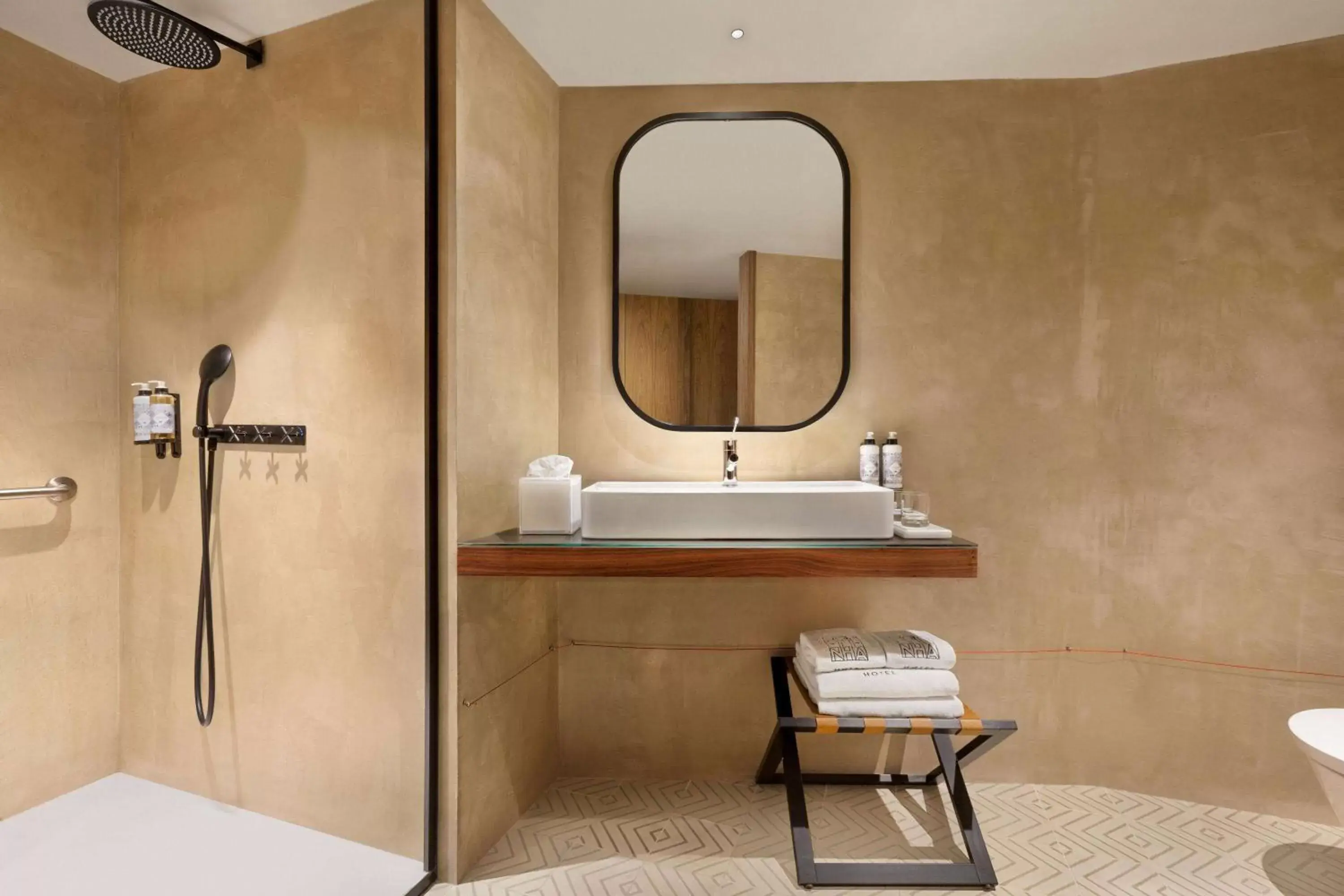 Shower, Bathroom in Fontinha Porto, Trademark Collection by Wyndham