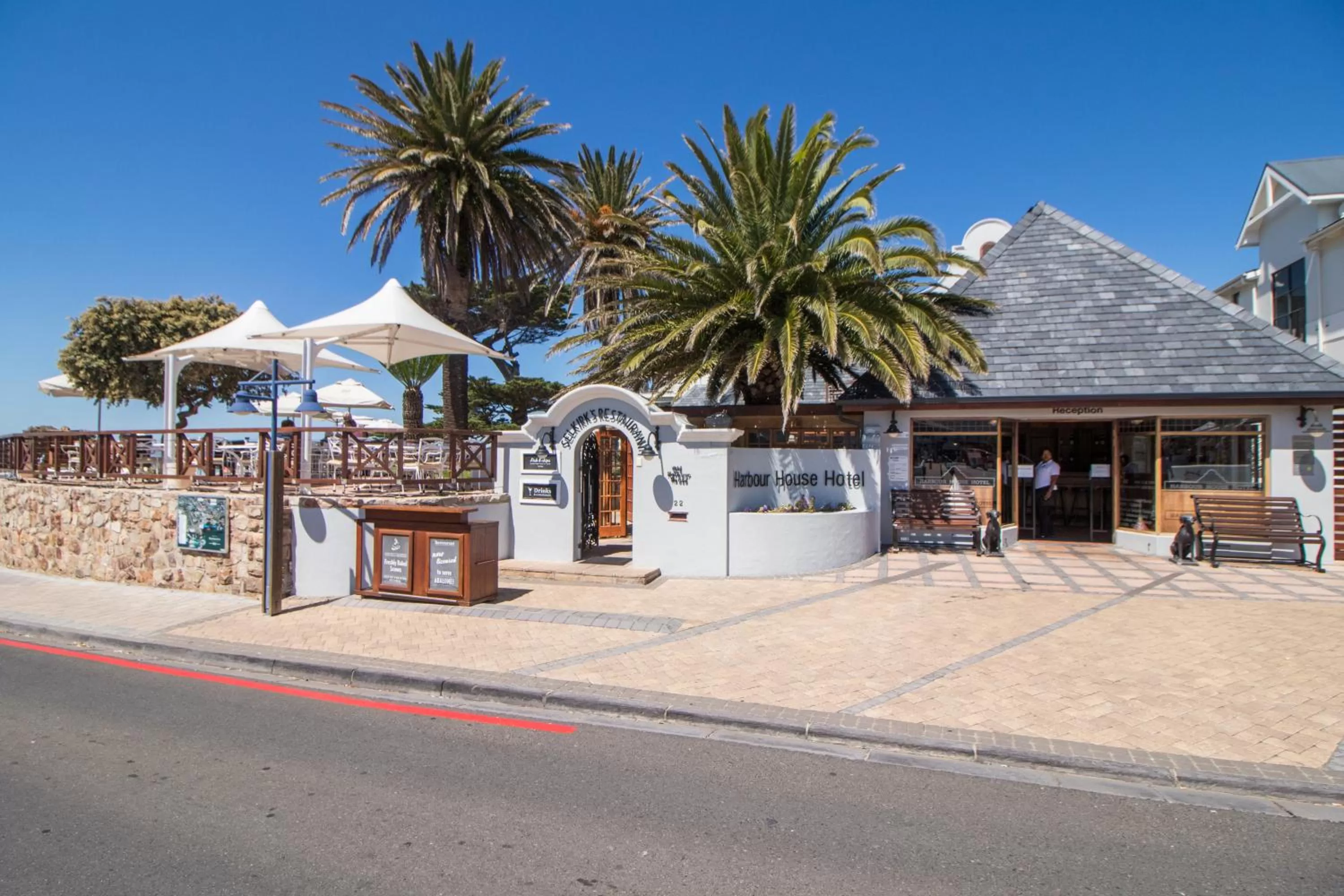 Property building in Harbour House Hotel - Manor House