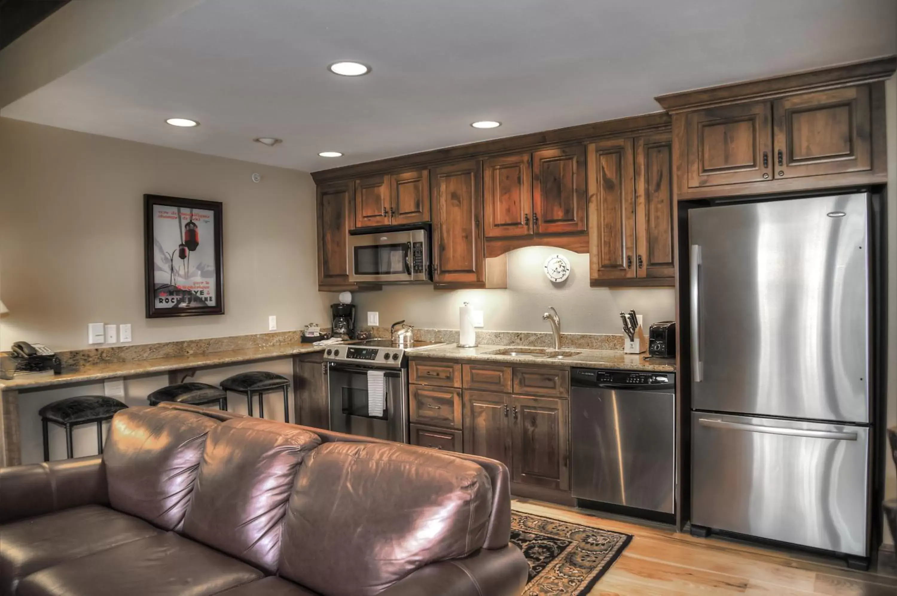 Kitchen or kitchenette, Kitchen/Kitchenette in Lion Square Lodge