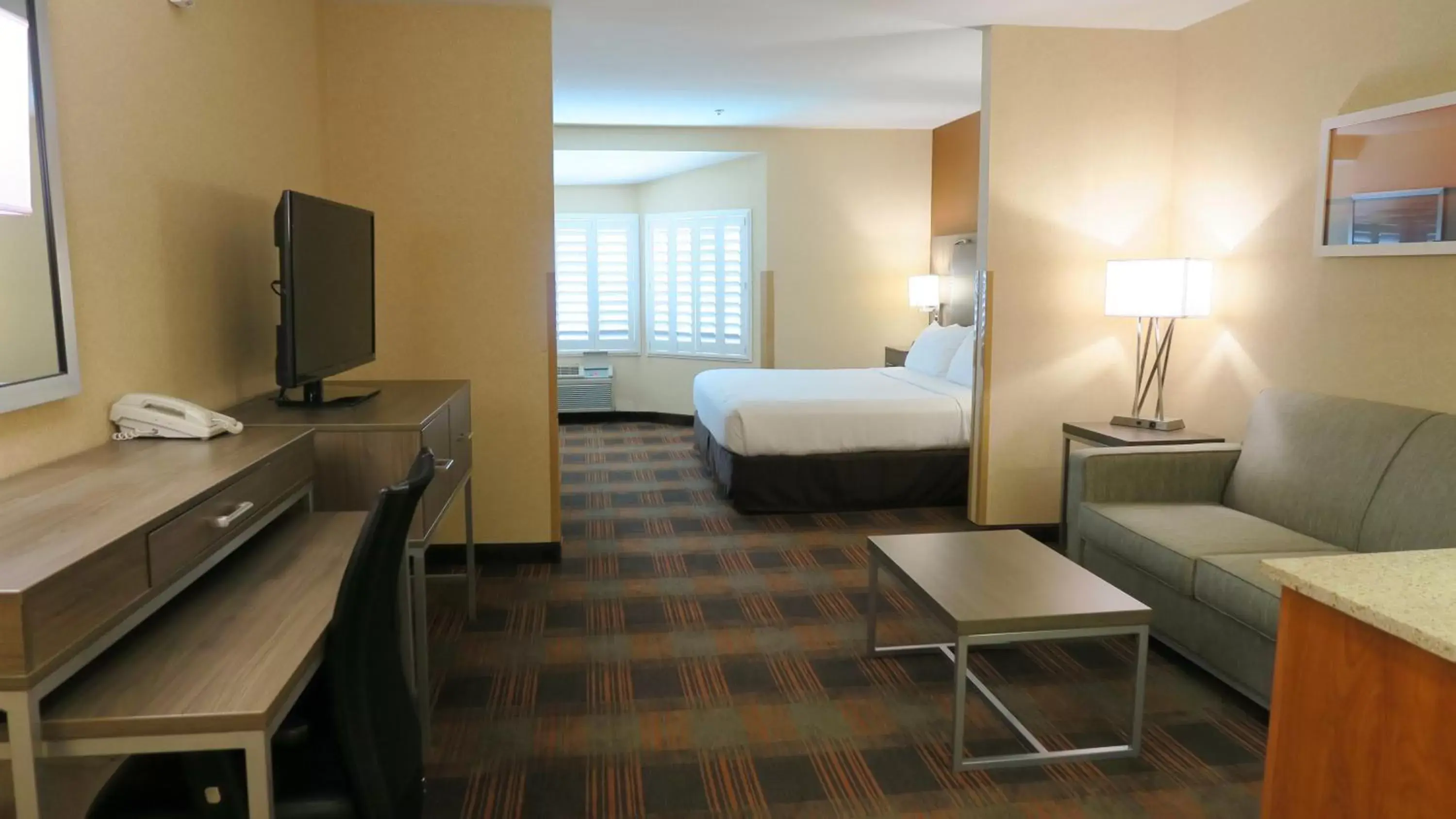 Photo of the whole room in HOLIDAY INN EXPRESS & SUITES ELK GROVE CENTRAL - HWY 99, an IHG Hotel