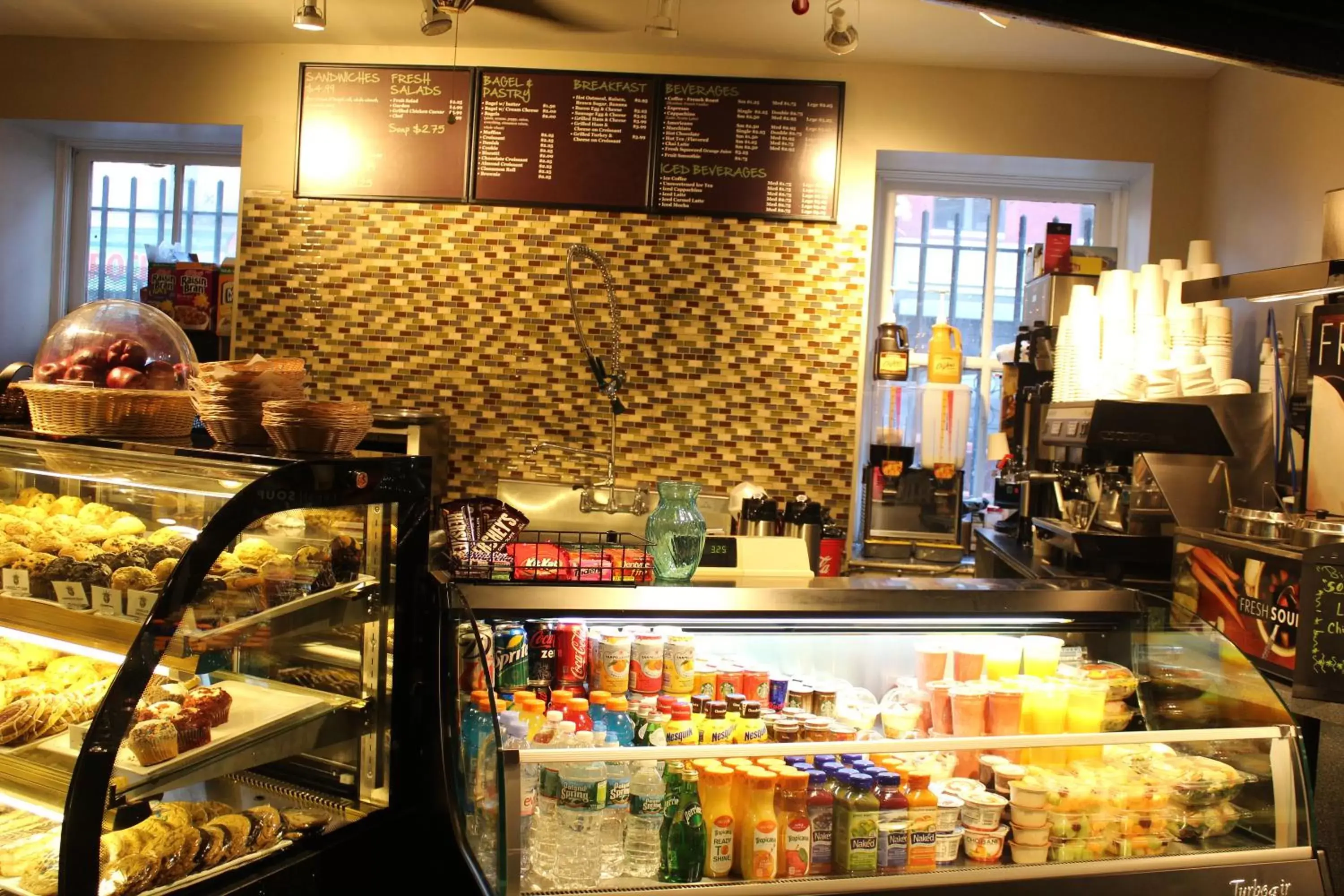 Restaurant/places to eat in HI New York City Hostel Restaurant/places to eat in HI New York City Hostel