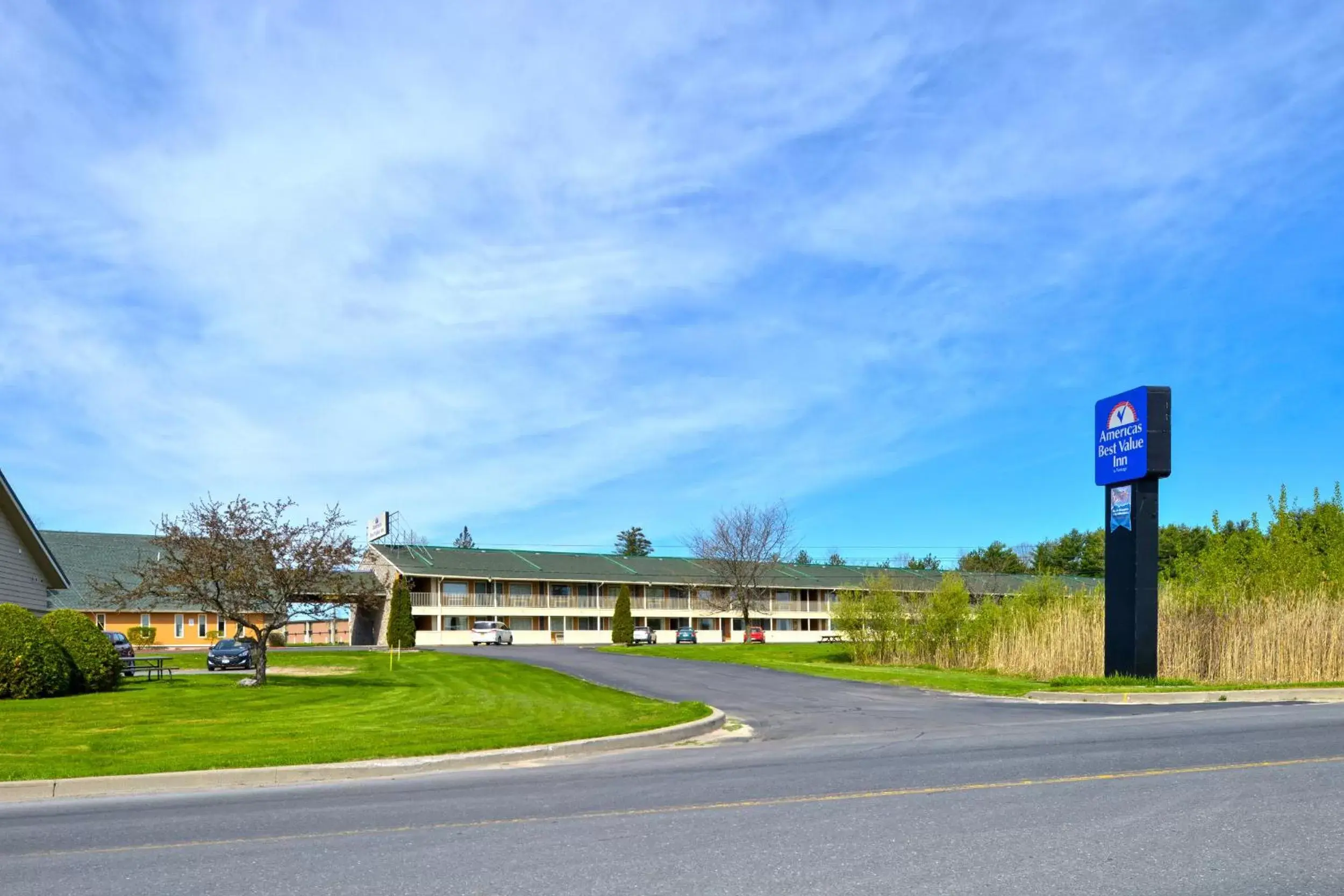 Property building in Americas Best Value Inn Plattsburgh Property building in Americas Best Value Inn Plattsburgh