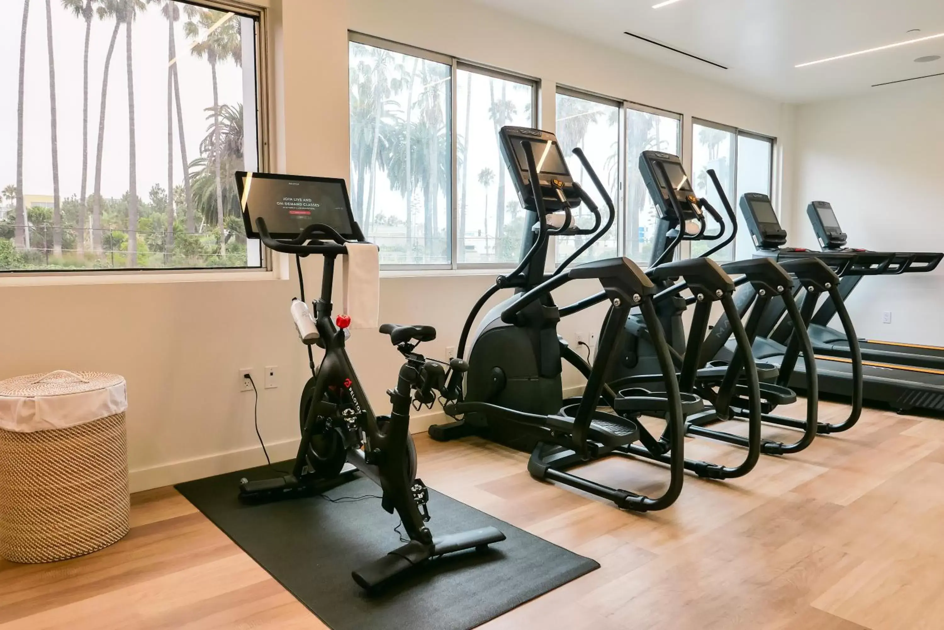 Fitness centre/facilities, Fitness Center/Facilities in The Pierside Santa Monica