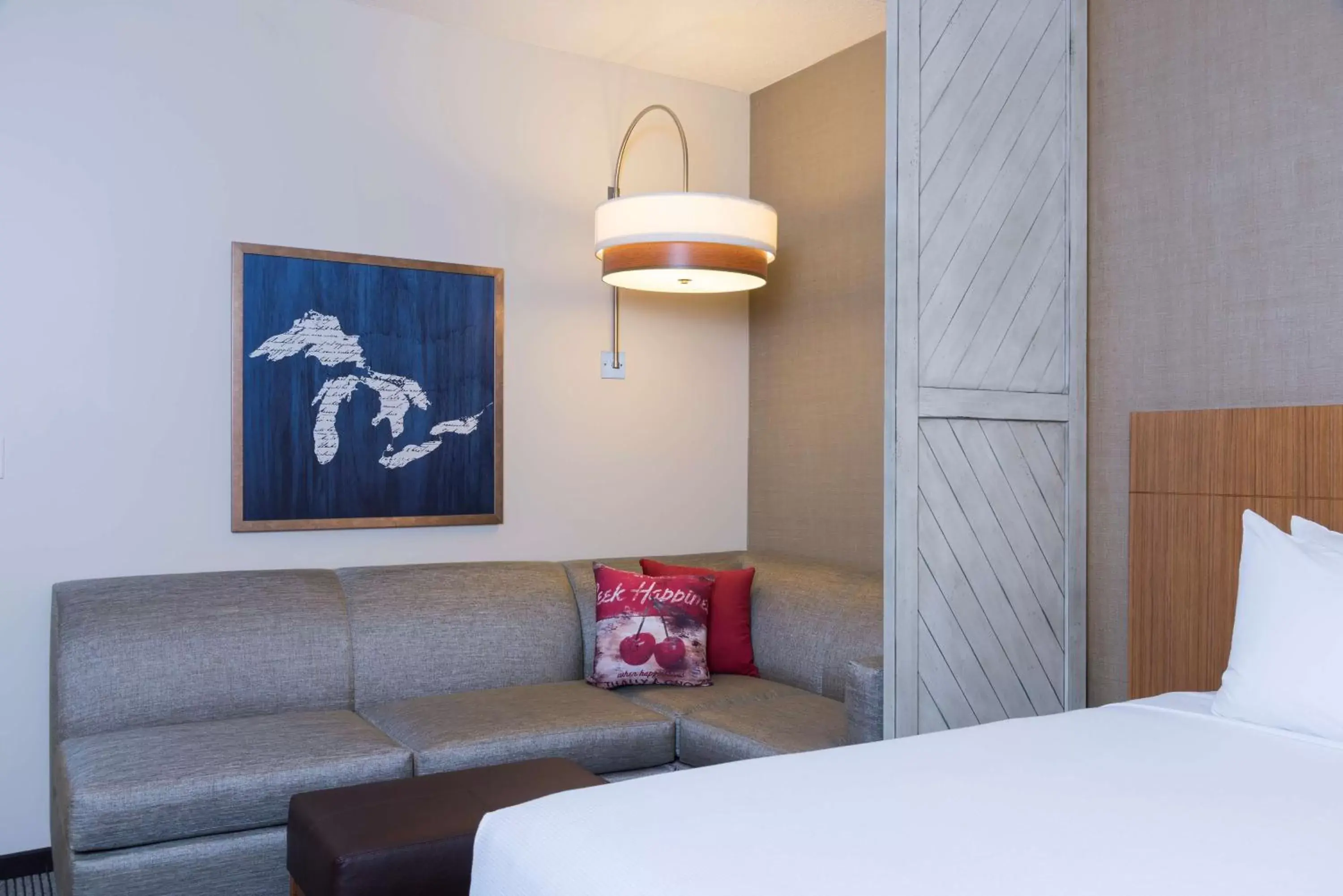 Photo of the whole room, Bed in Hyatt Place Ann Arbor Photo of the whole room, Bed in Hyatt Place Ann Arbor