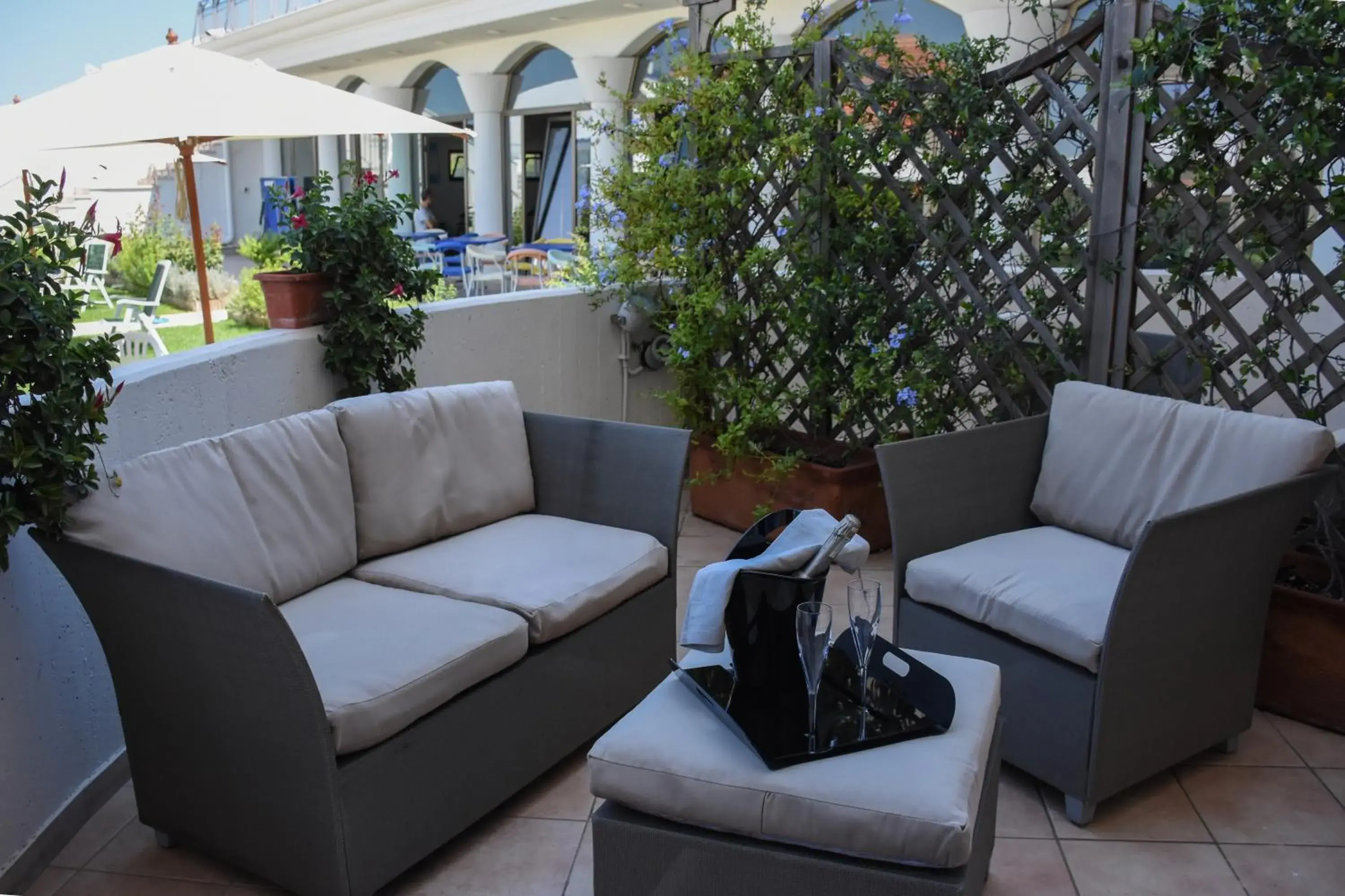 Balcony/Terrace, Seating Area in Hotel d'Altavilla