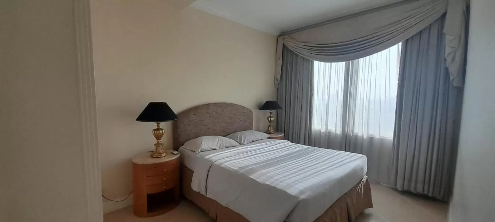 Bed in Batavia Hotel & Serviced Apartments Jakarta