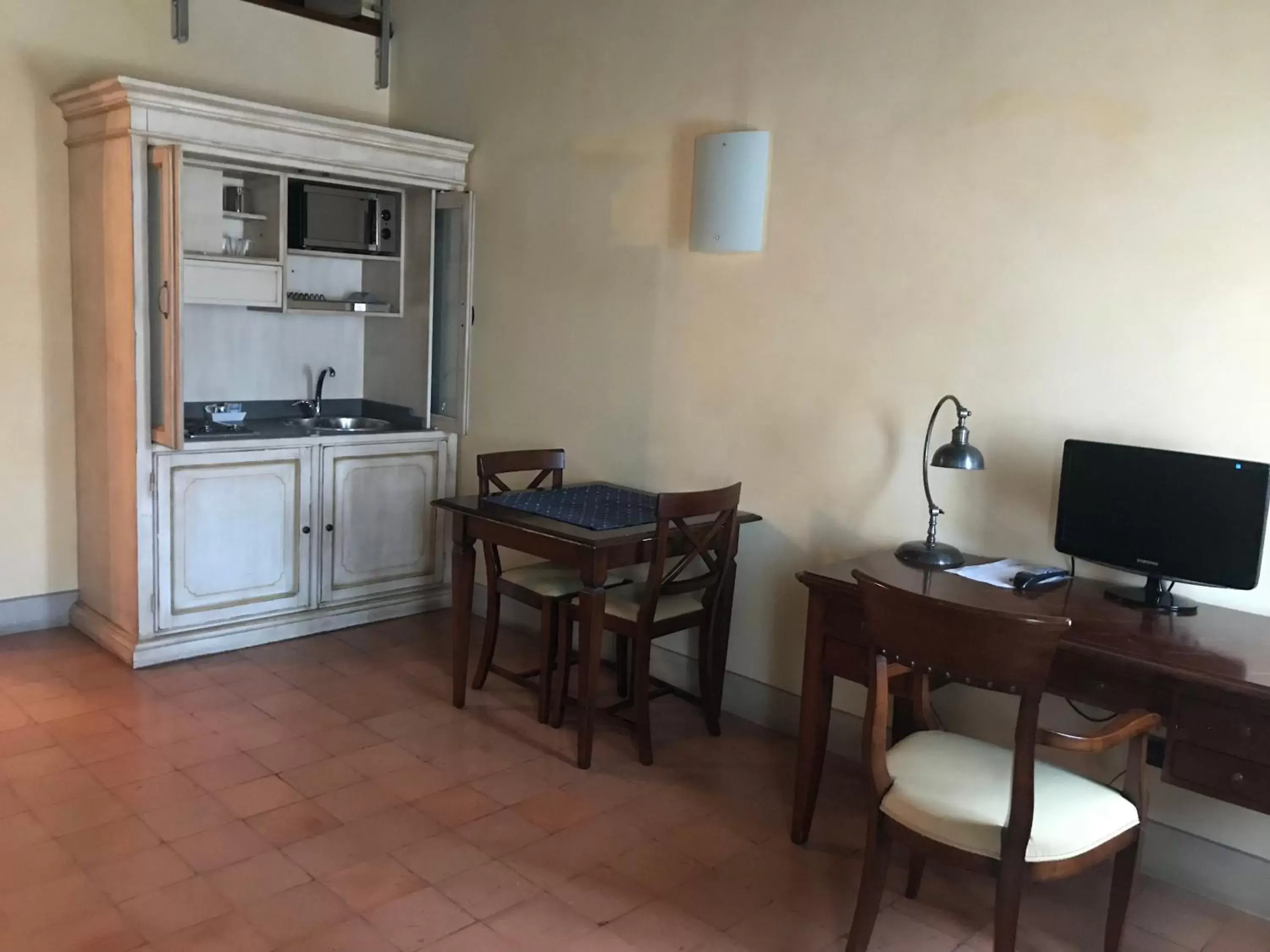 Dining Area in Hotel La Cantina