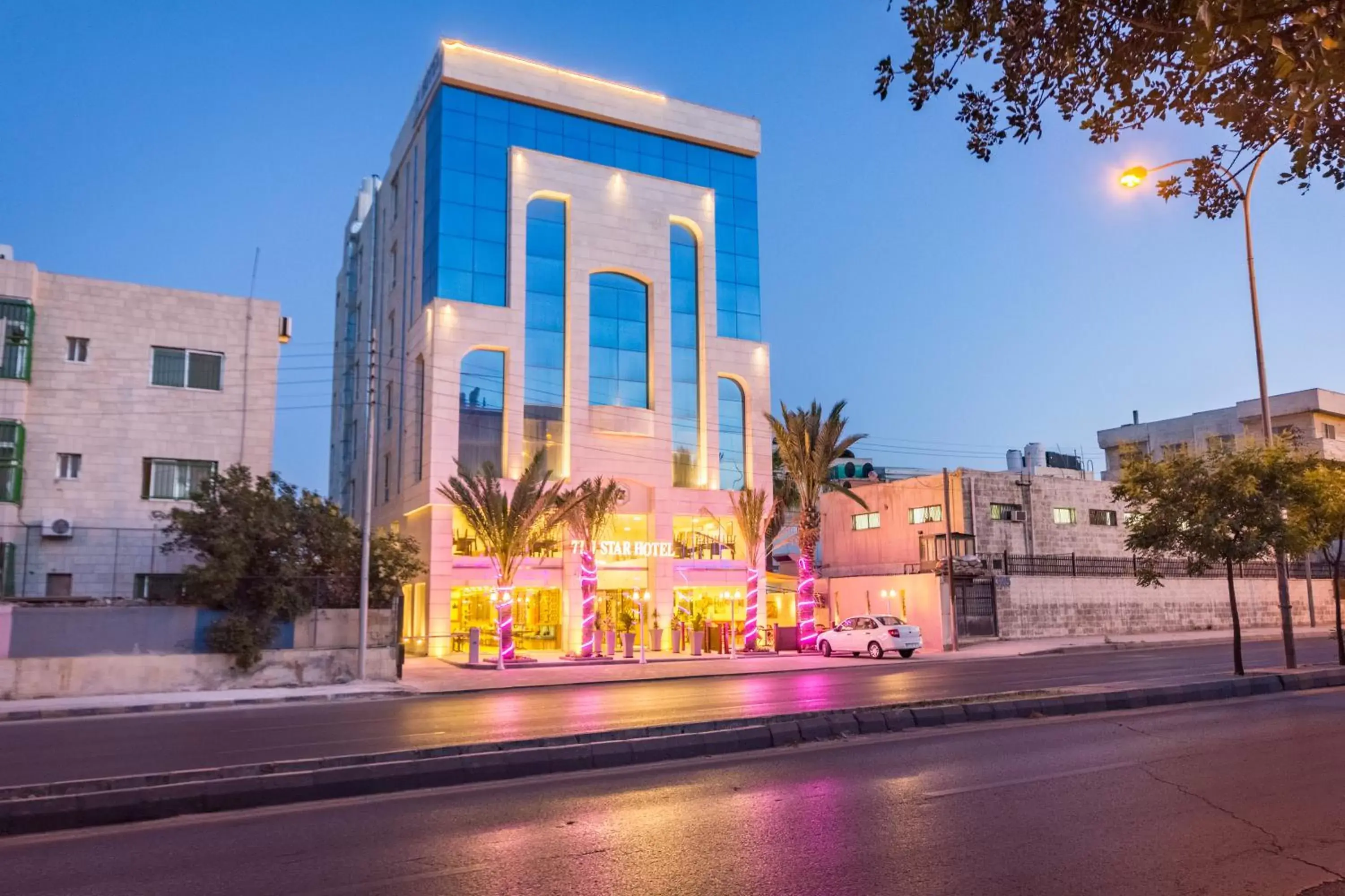 The Seventh Star Hotel Suites The Seventh Star Hotel Suites