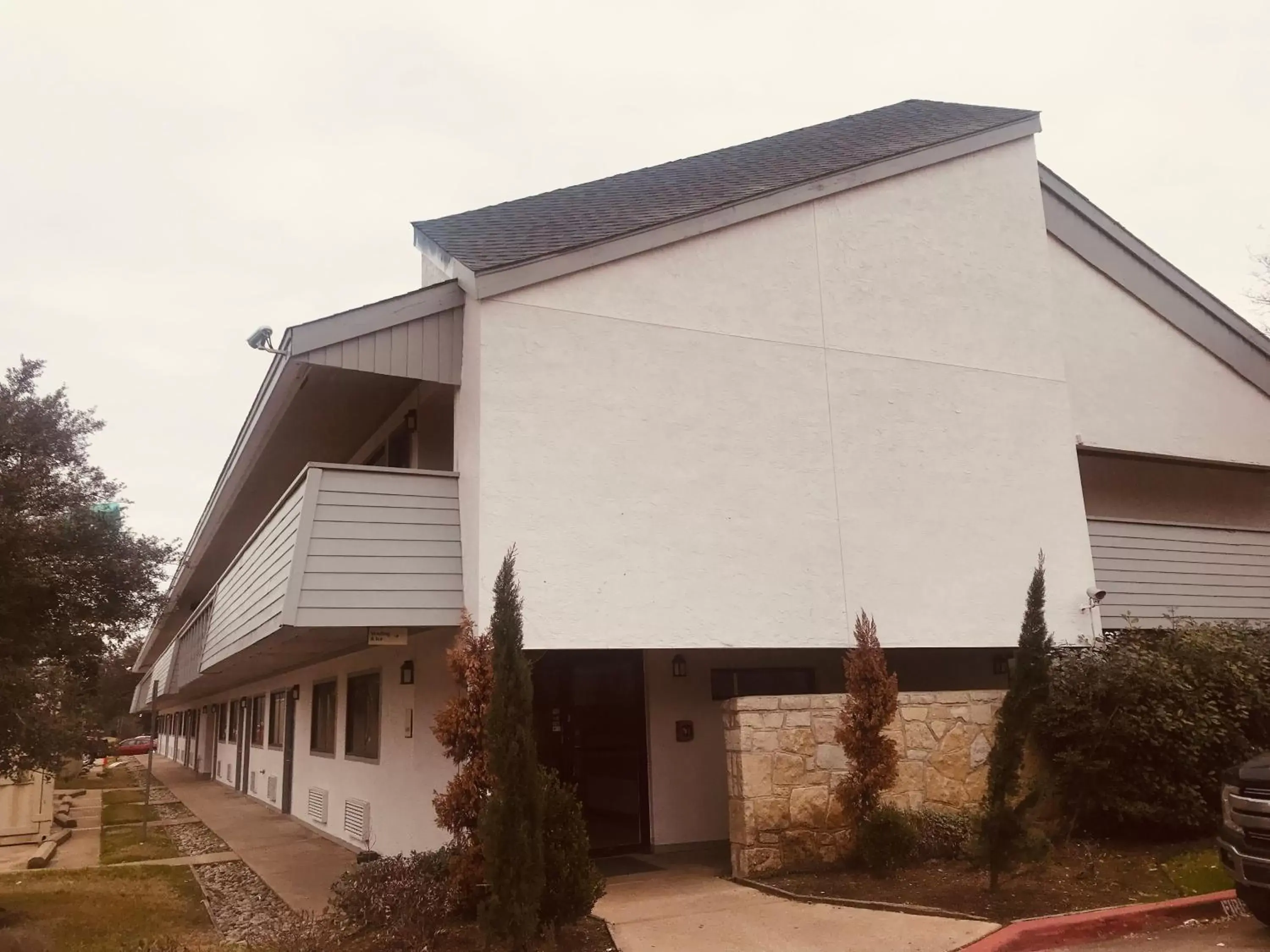 Facade/entrance, Property Building in Dallas Love Field Inn