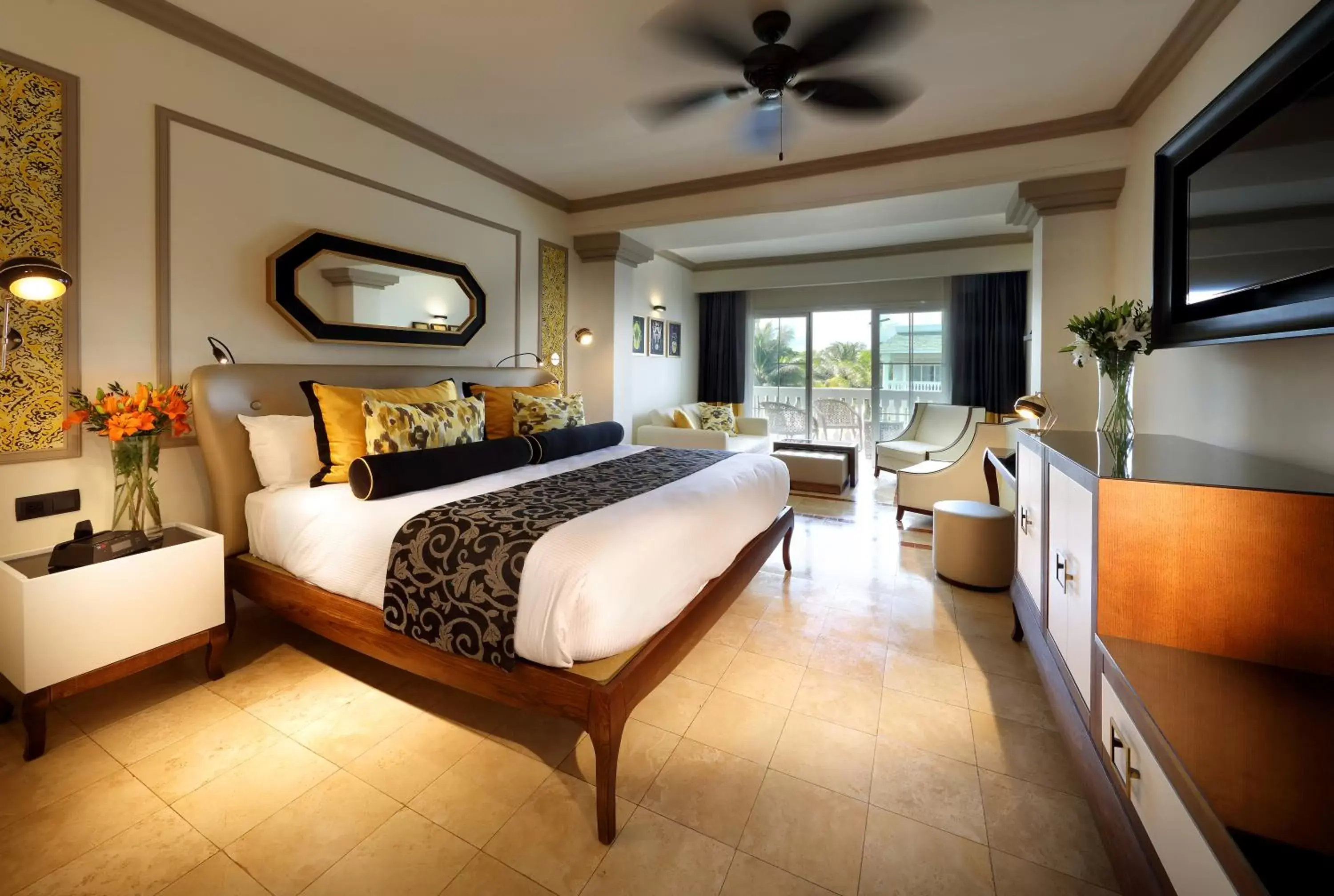 Bedroom in Grand Palladium Lady Hamilton Resort & Spa - All Inclusive