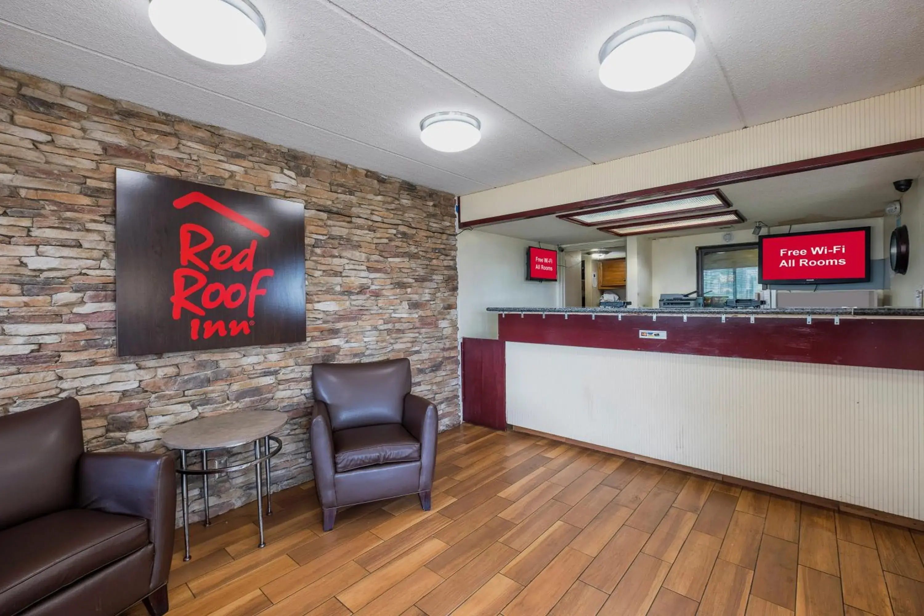 Lobby or reception in Red Roof Inn Jackson Downtown - Fairgrounds