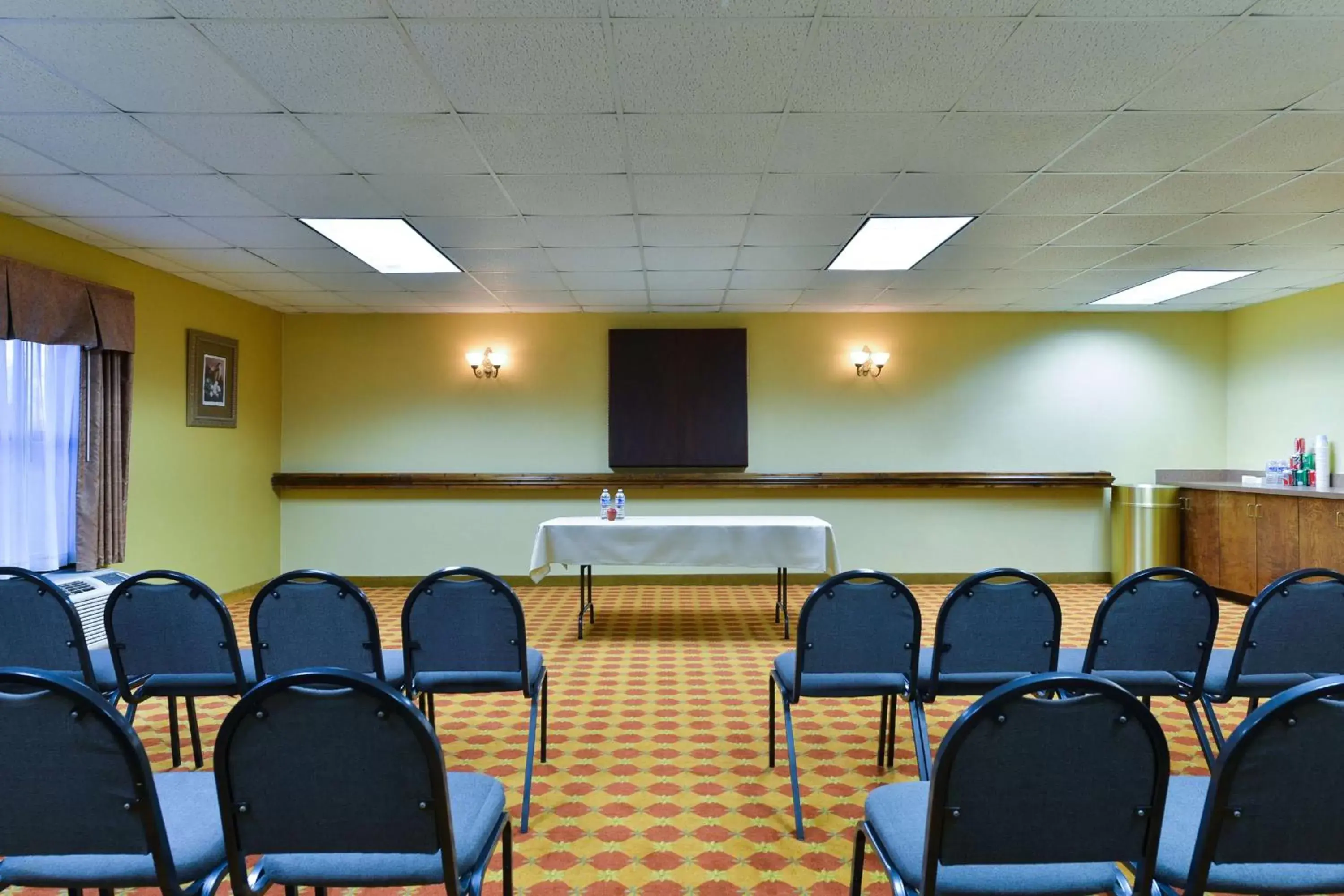 Meeting/conference room in Hampton Inn Raleigh Clayton I-40 Garner