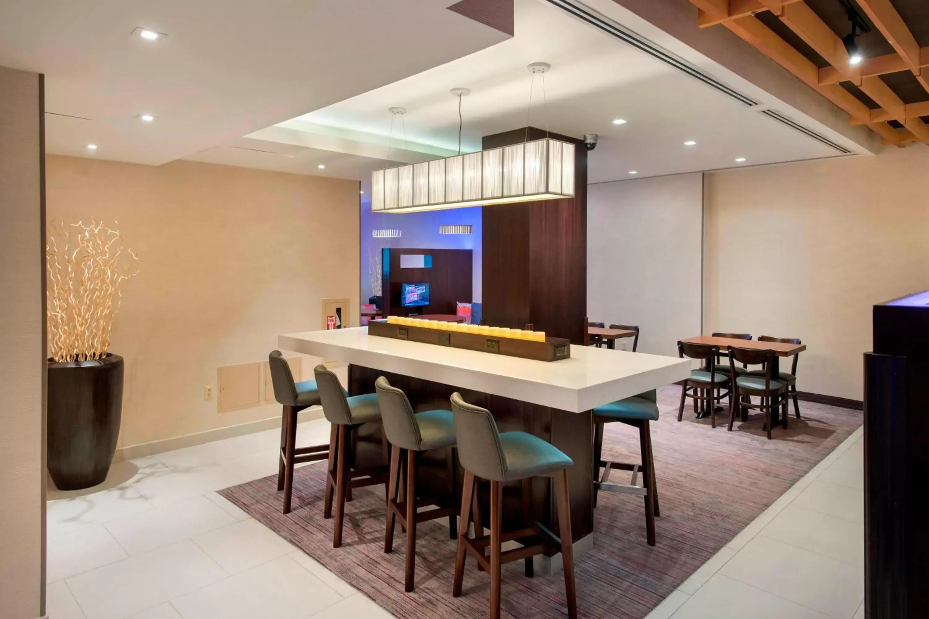 Restaurant/Places to Eat in Courtyard by Marriott New York Manhattan / Soho